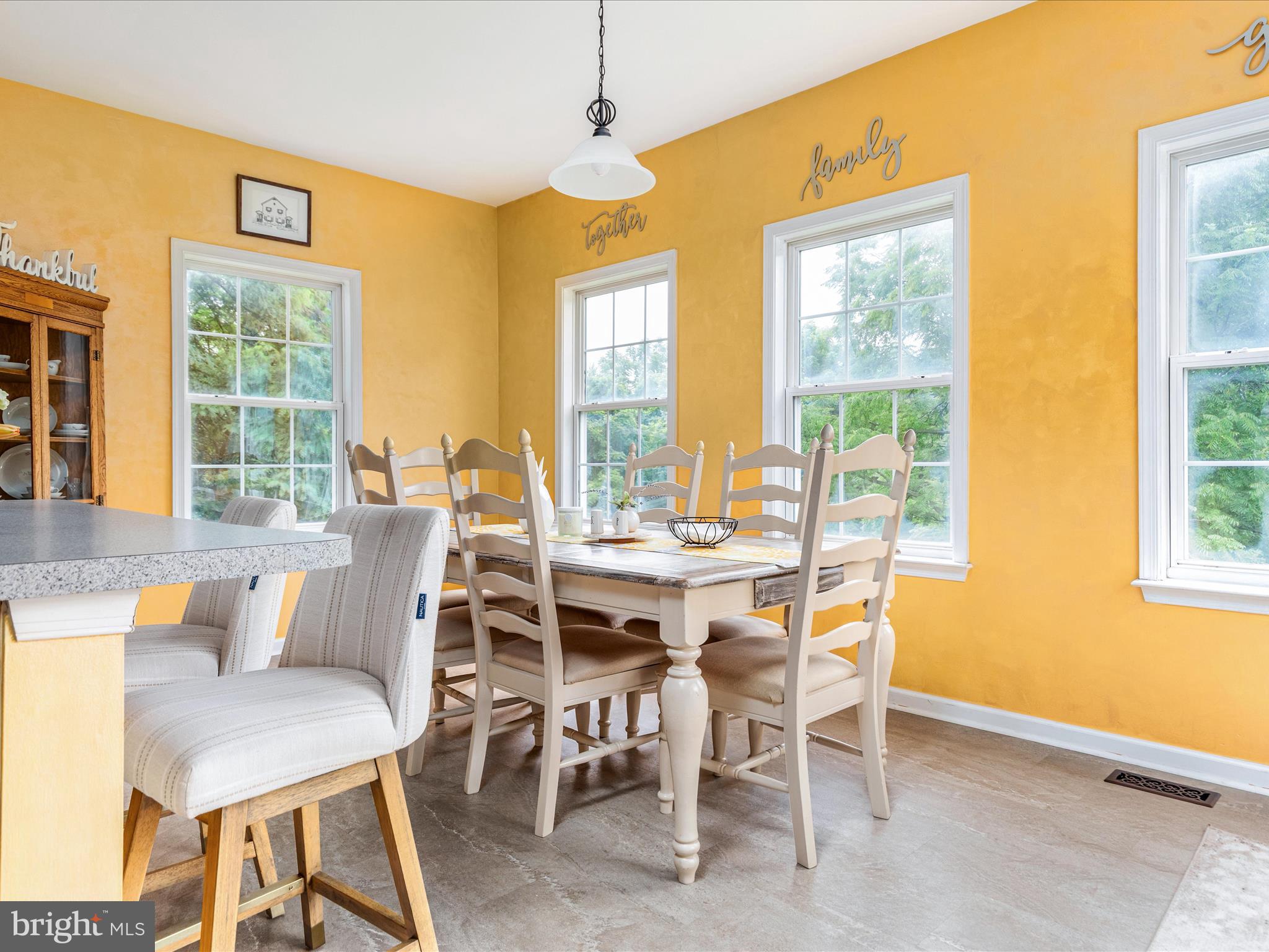 HIGHPOINTE - Residential