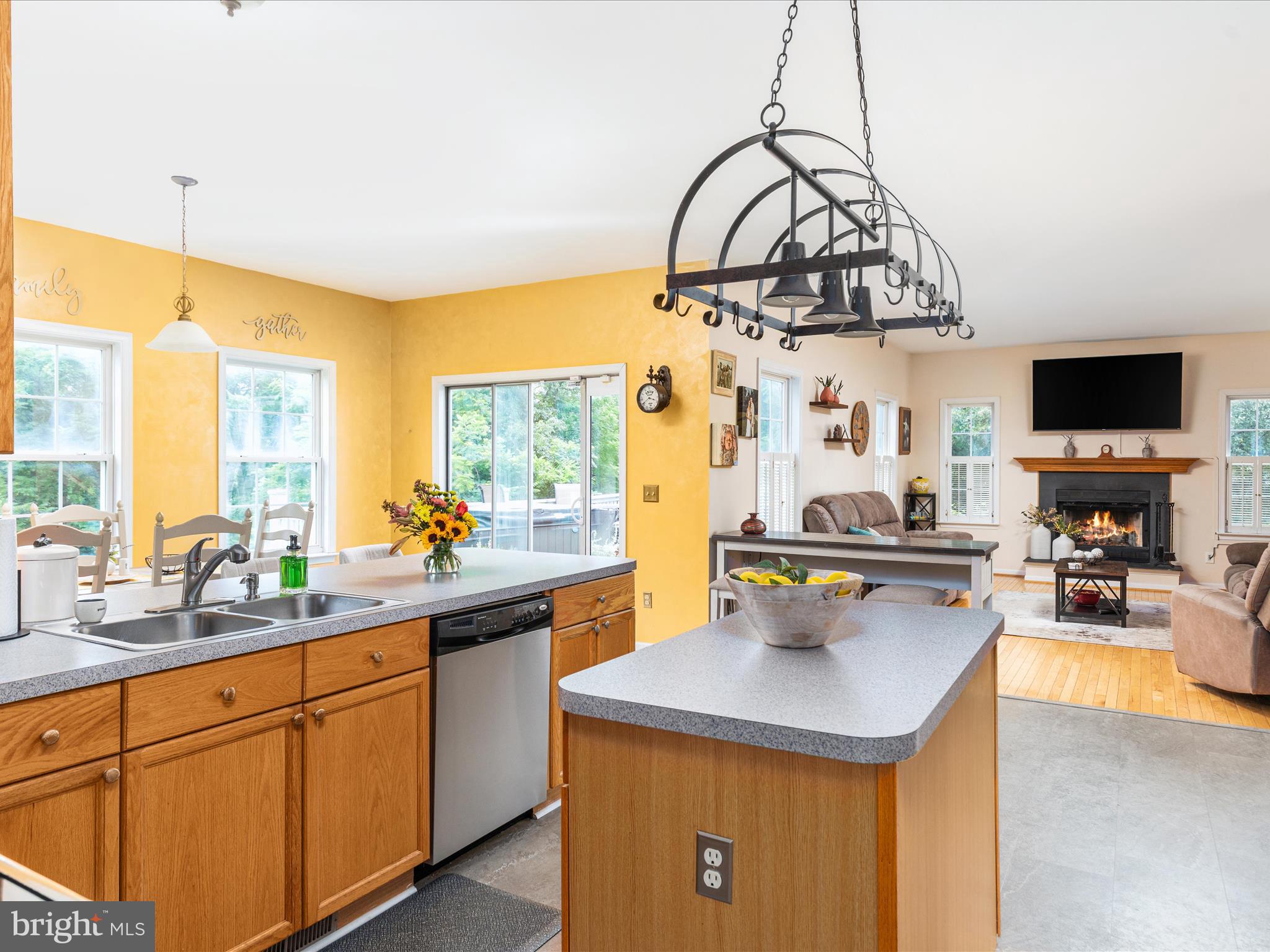 HIGHPOINTE - Residential