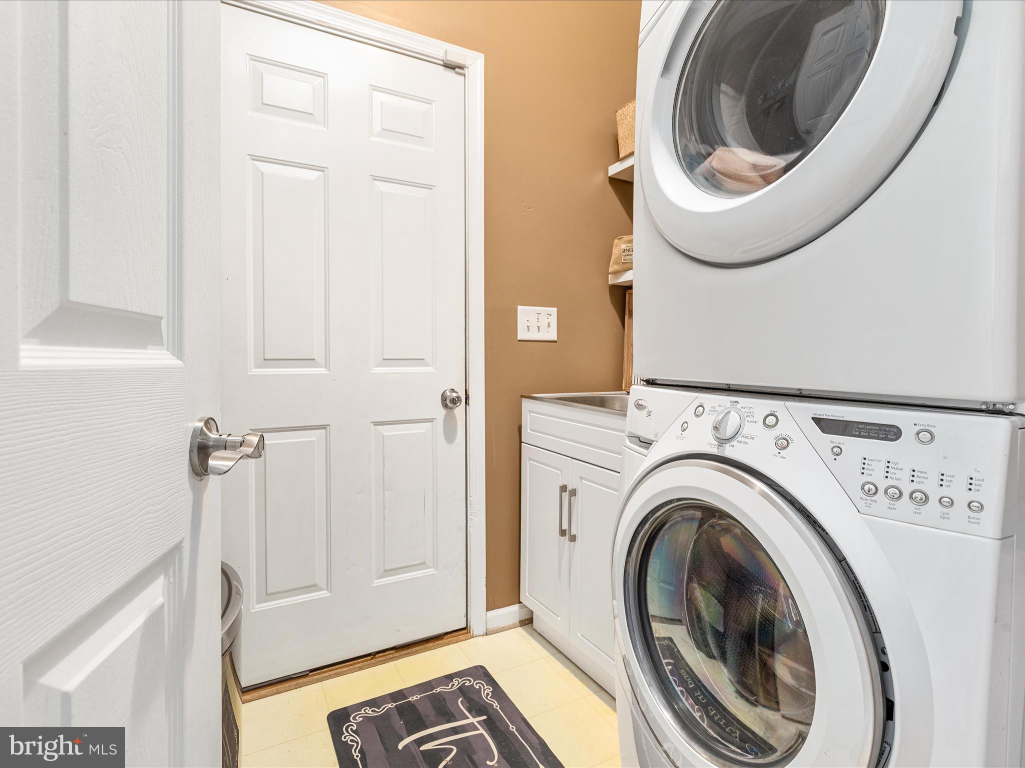 HIGHPOINTE - Residential