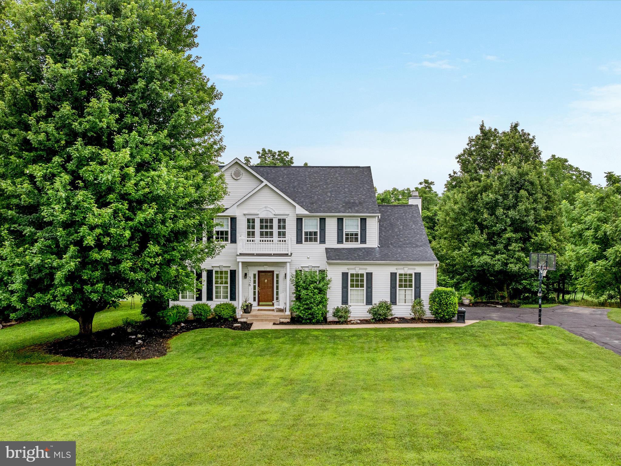 HIGHPOINTE - Residential