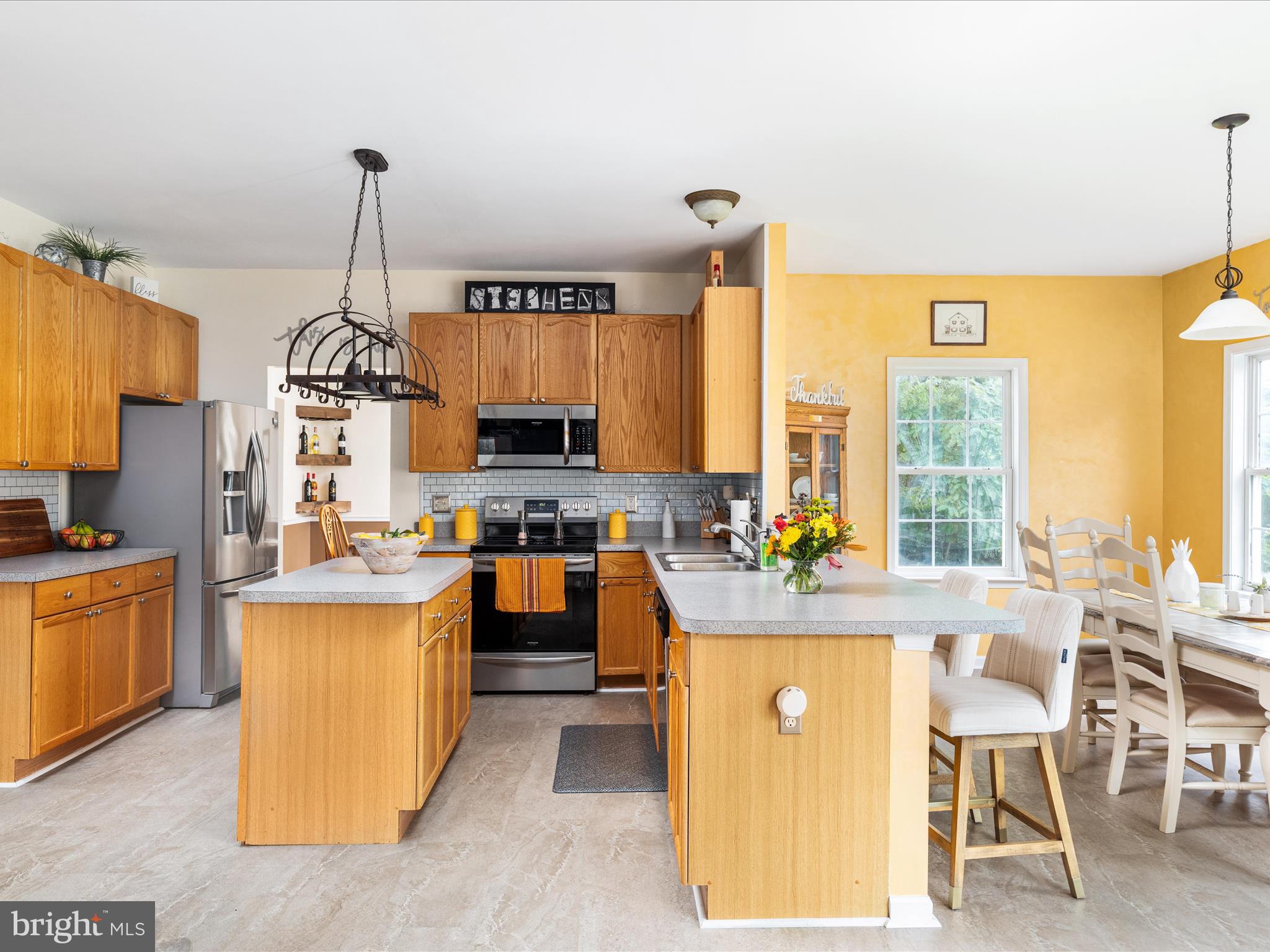 HIGHPOINTE - Residential