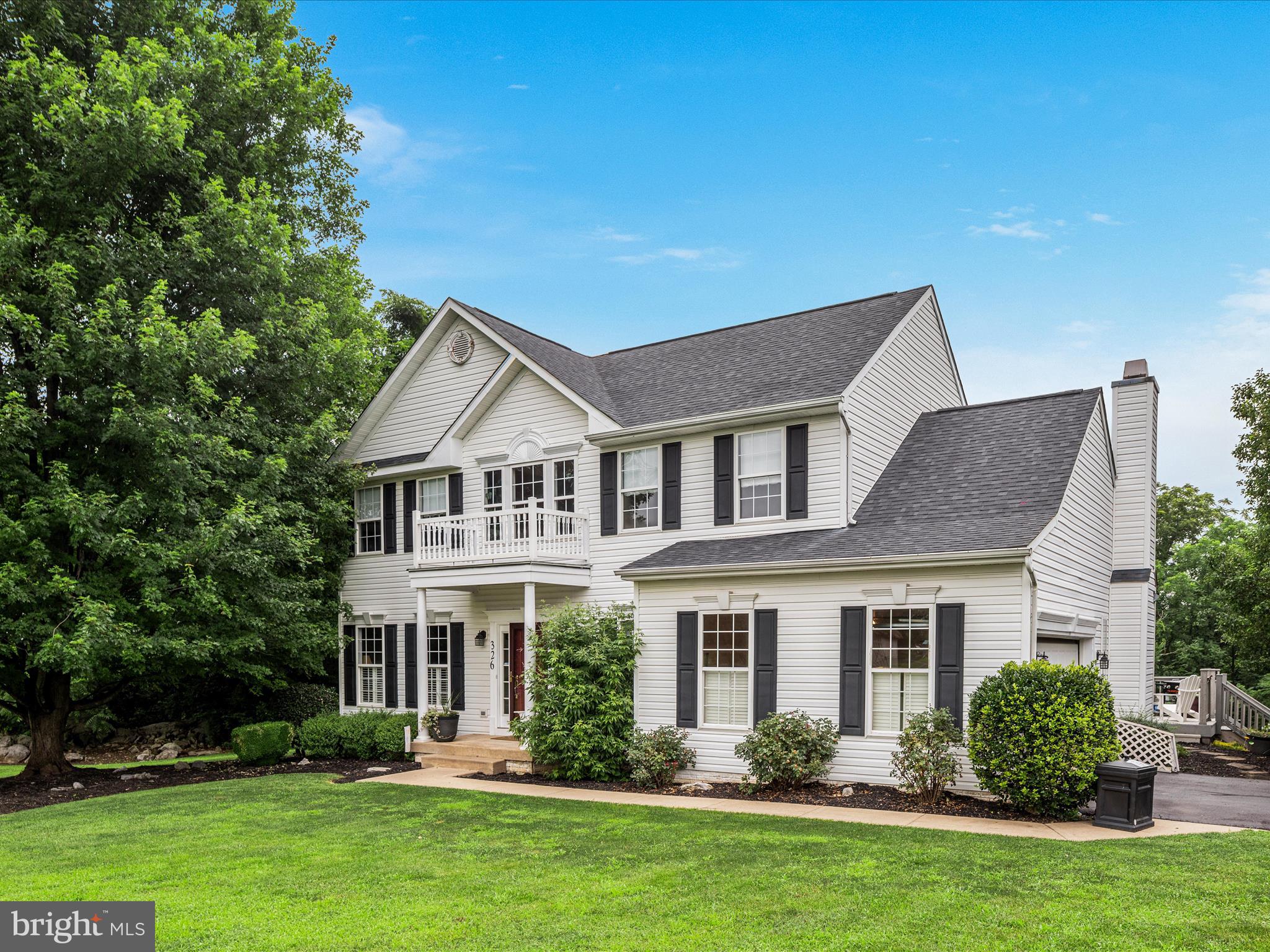 HIGHPOINTE - Residential