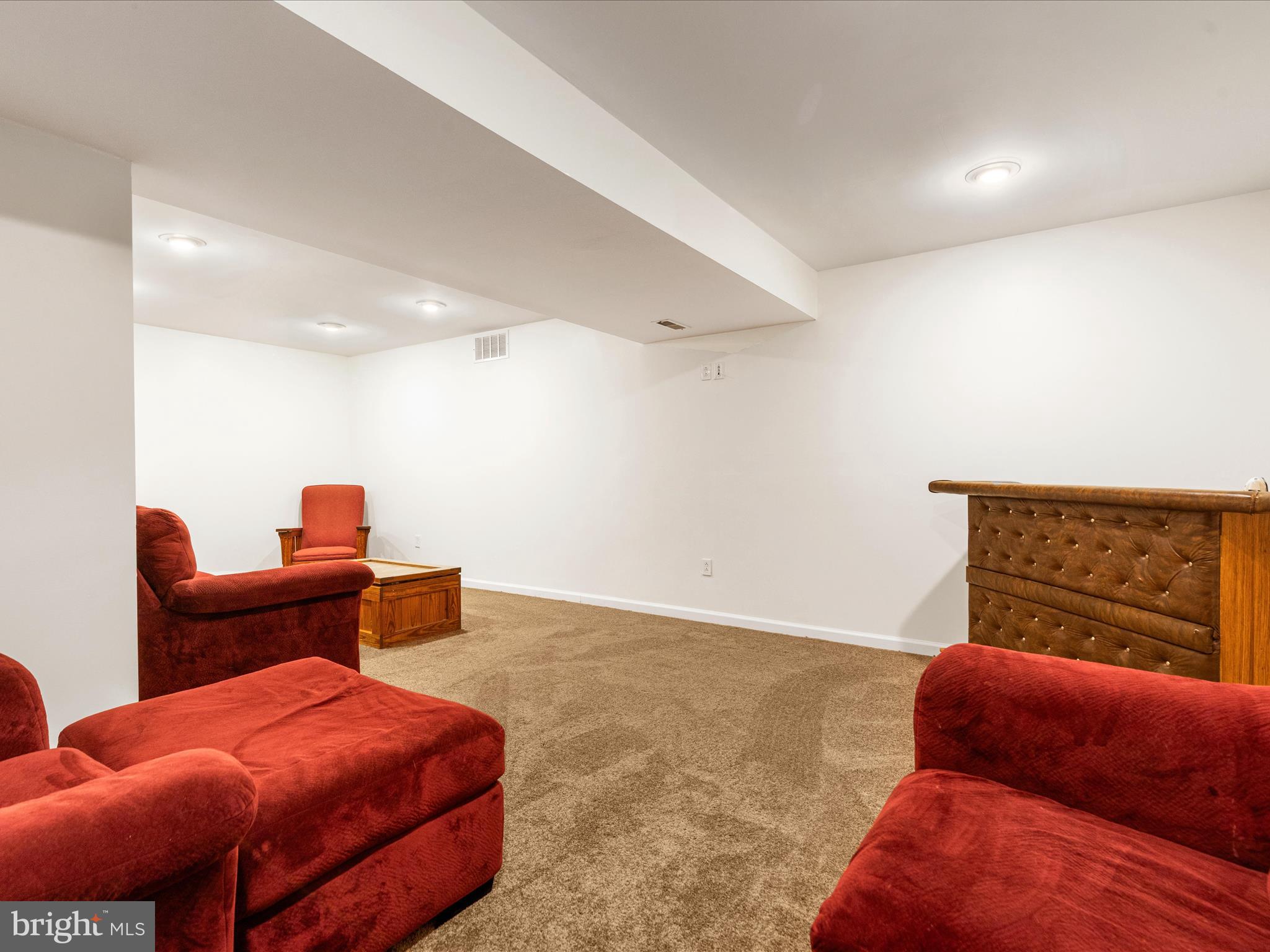 HIGHPOINTE - Residential