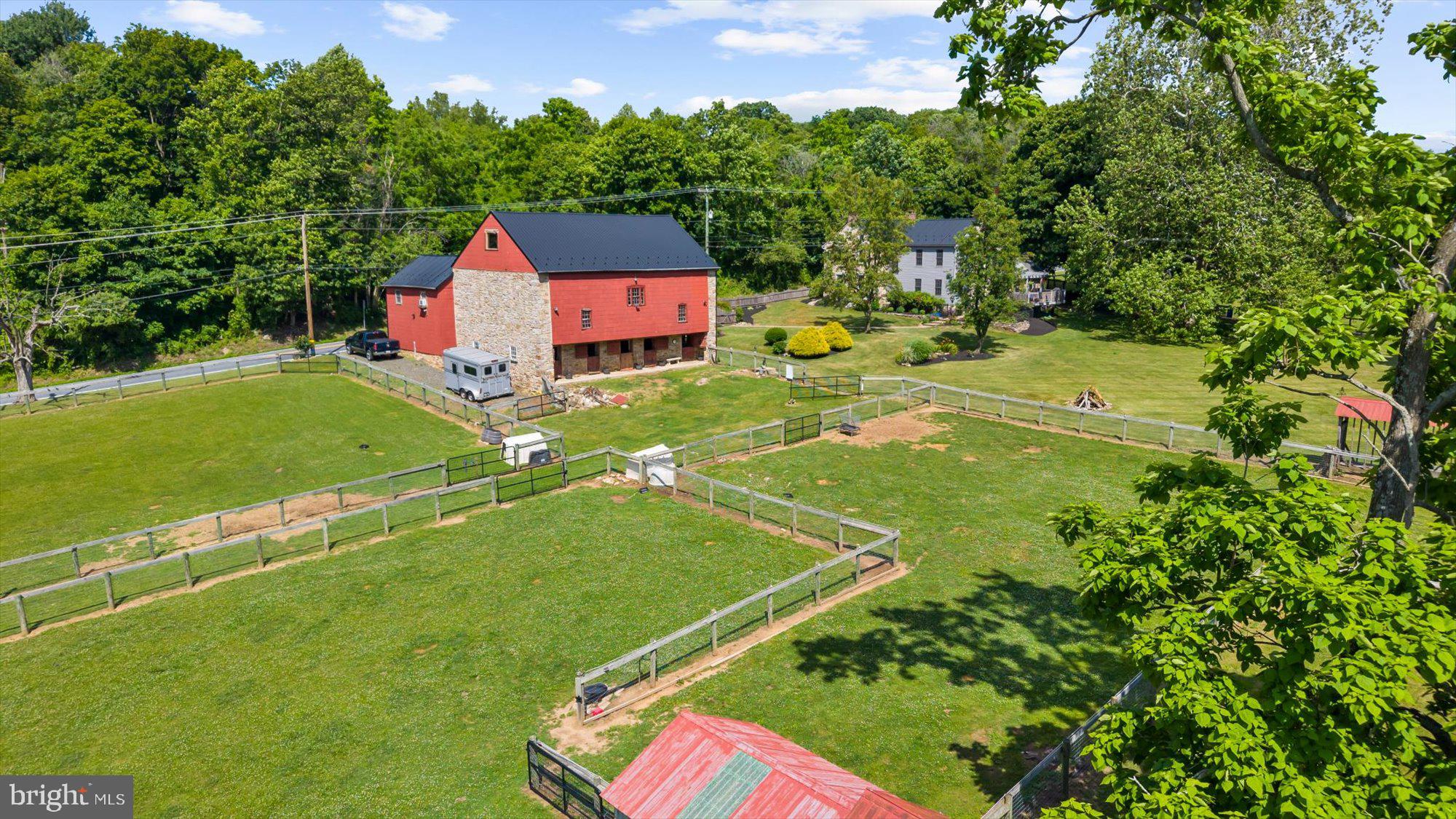 1238 HUFFS CHURCH ROAD