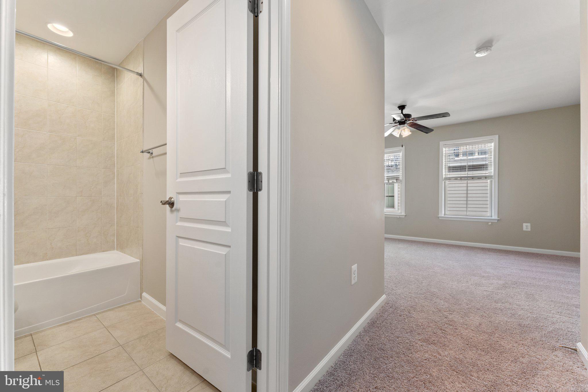 SHIRLINGTON CREST - Residential