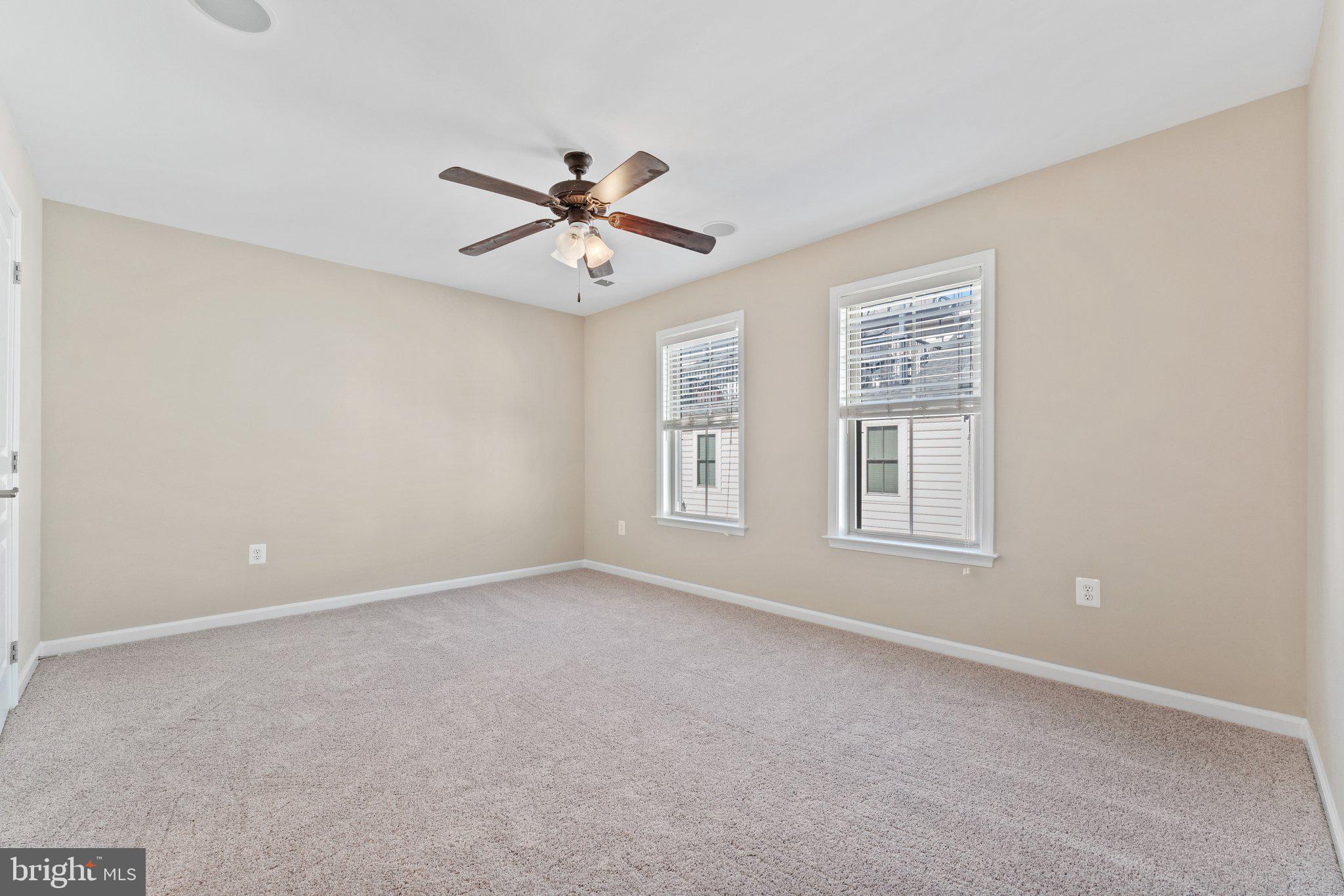 SHIRLINGTON CREST - Residential