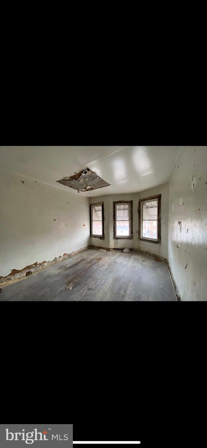 WEST BALTIMORE - Residential