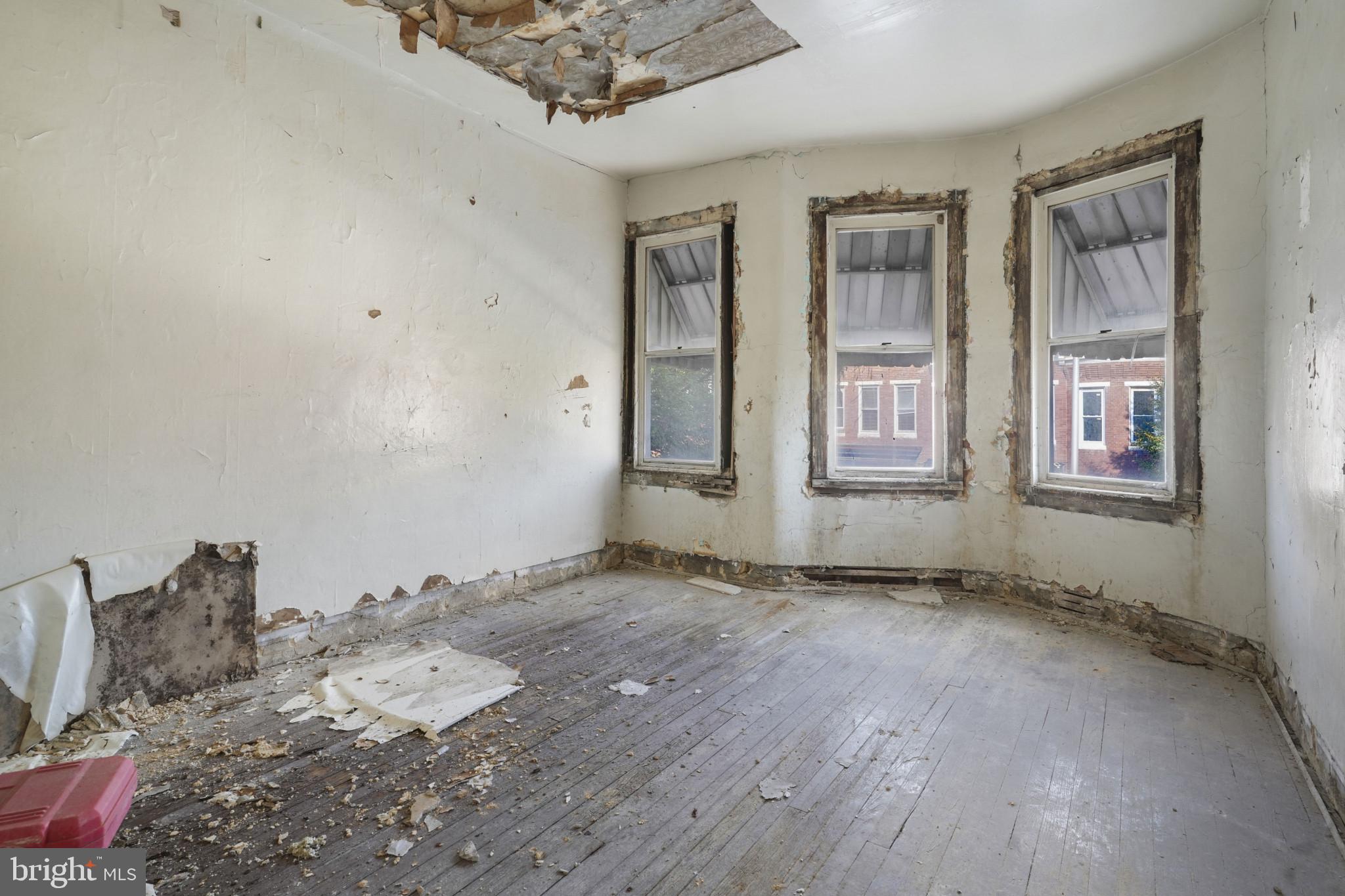 WEST BALTIMORE - Residential