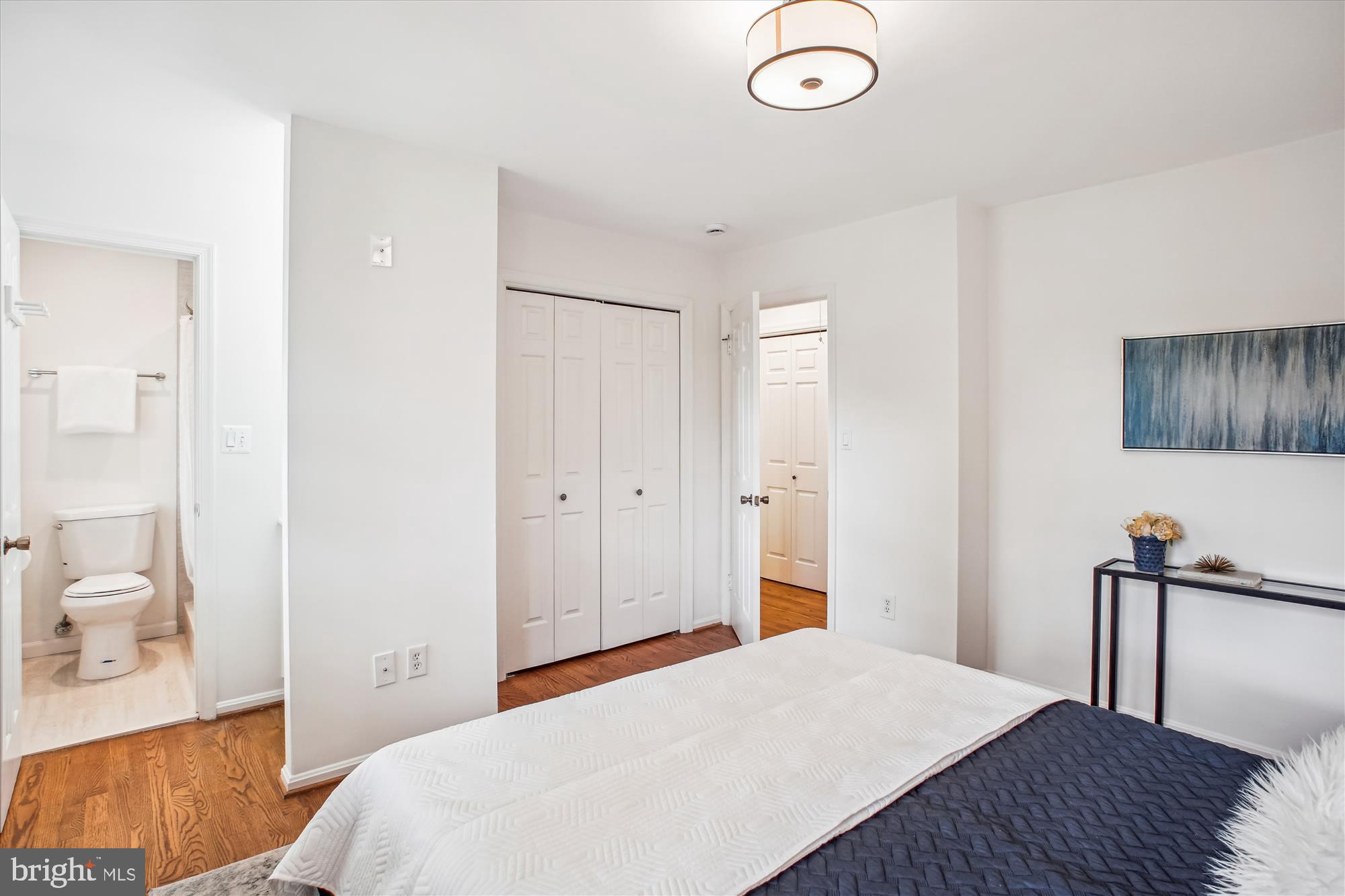 KENWOOD FOREST - Residential