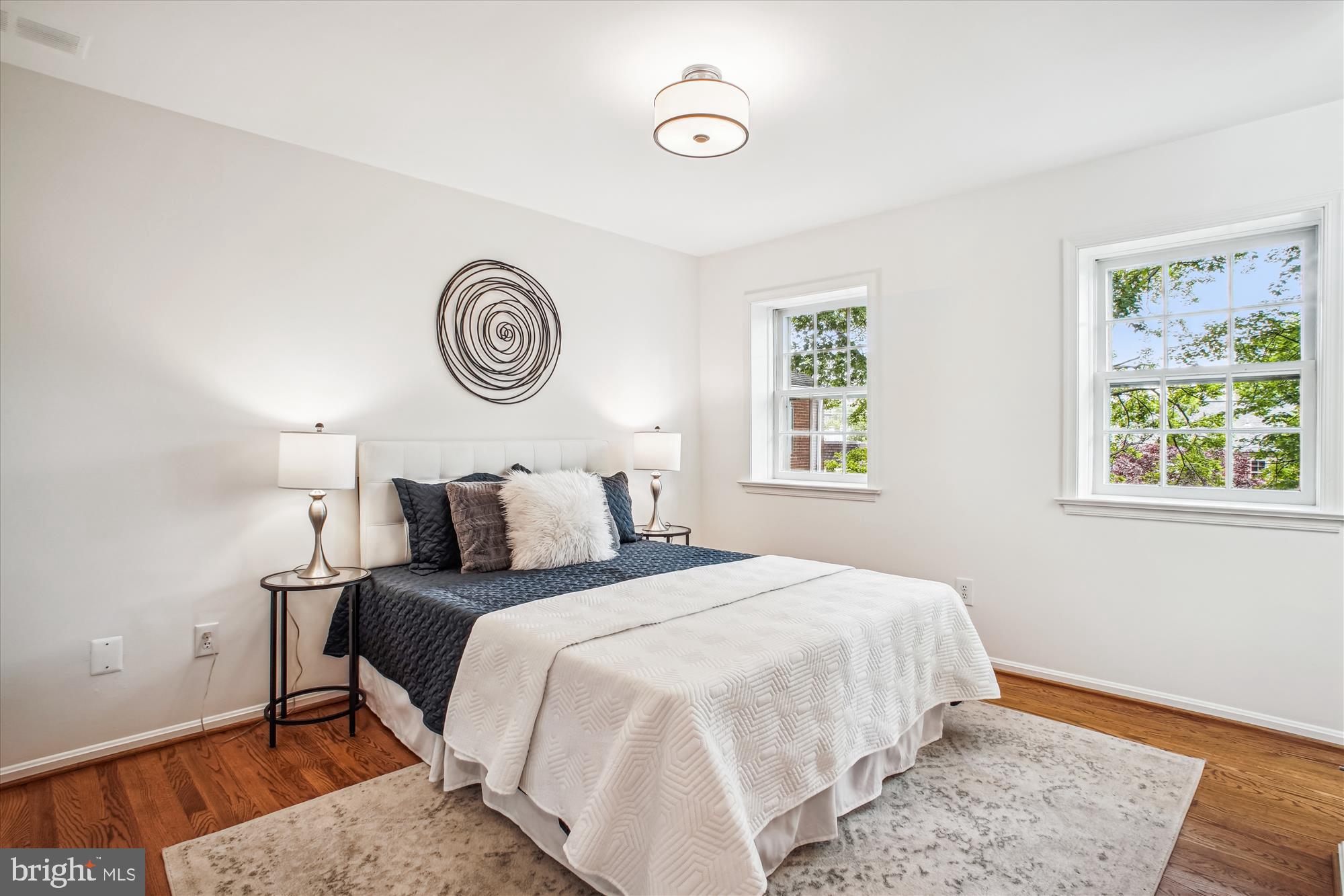 KENWOOD FOREST - Residential