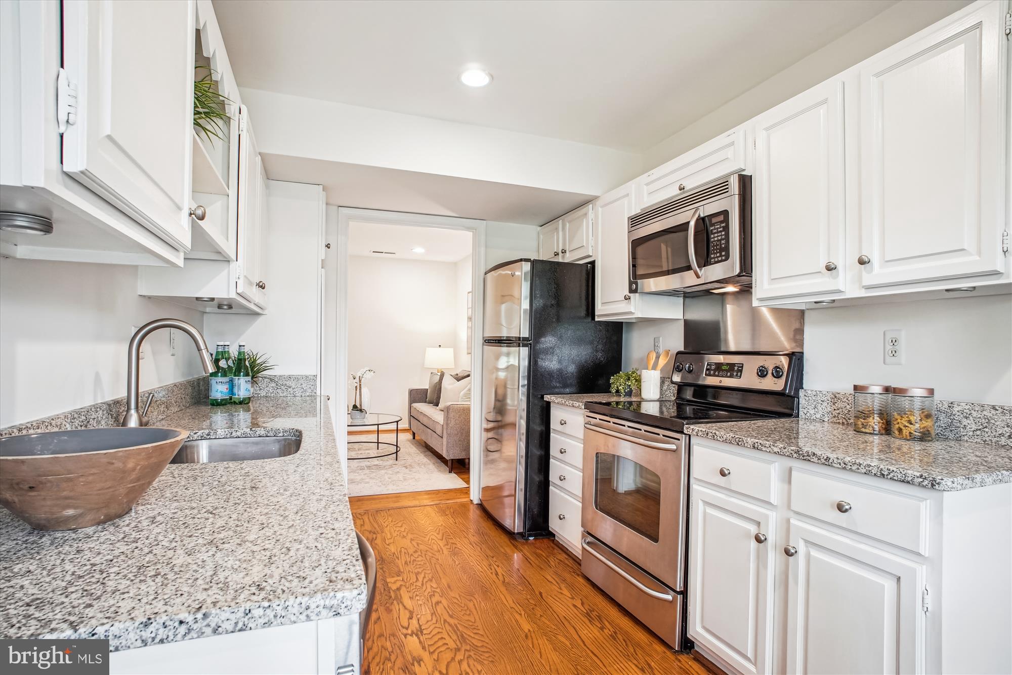 KENWOOD FOREST - Residential