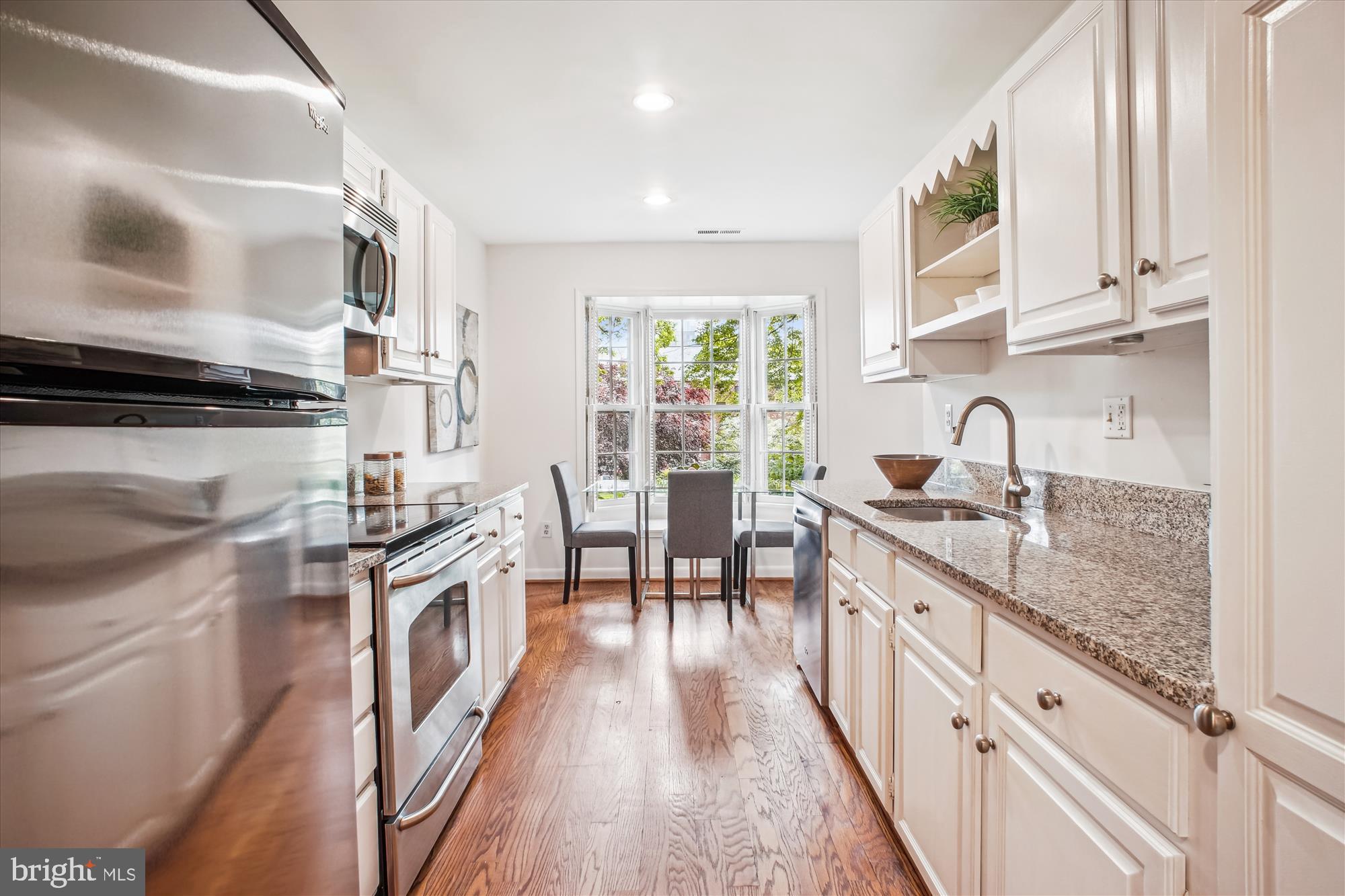 KENWOOD FOREST - Residential