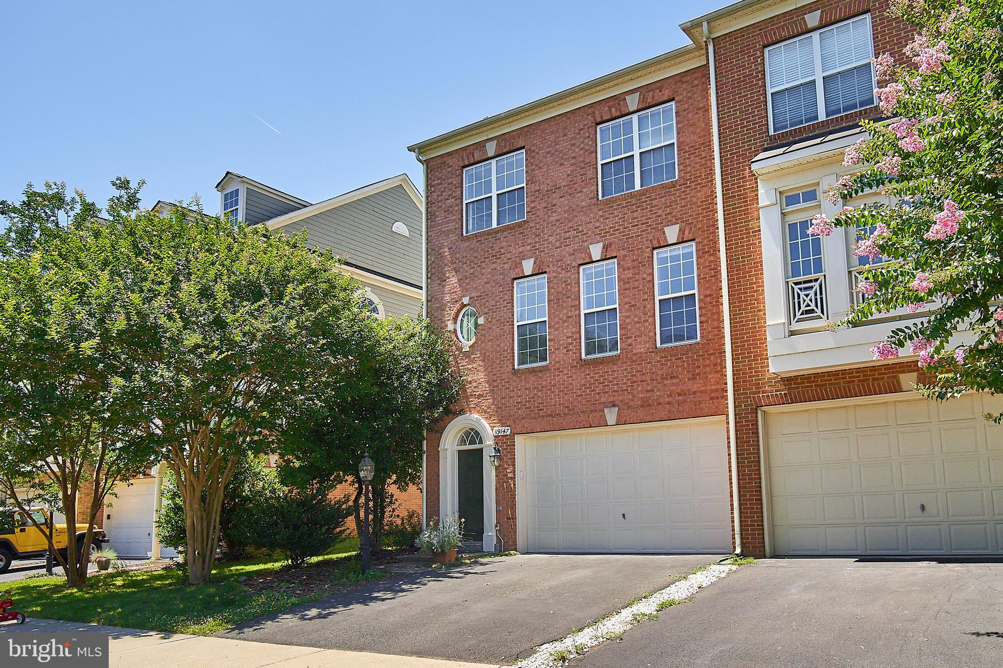 LANSDOWNE ON THE POTOMAC - Residential Lease