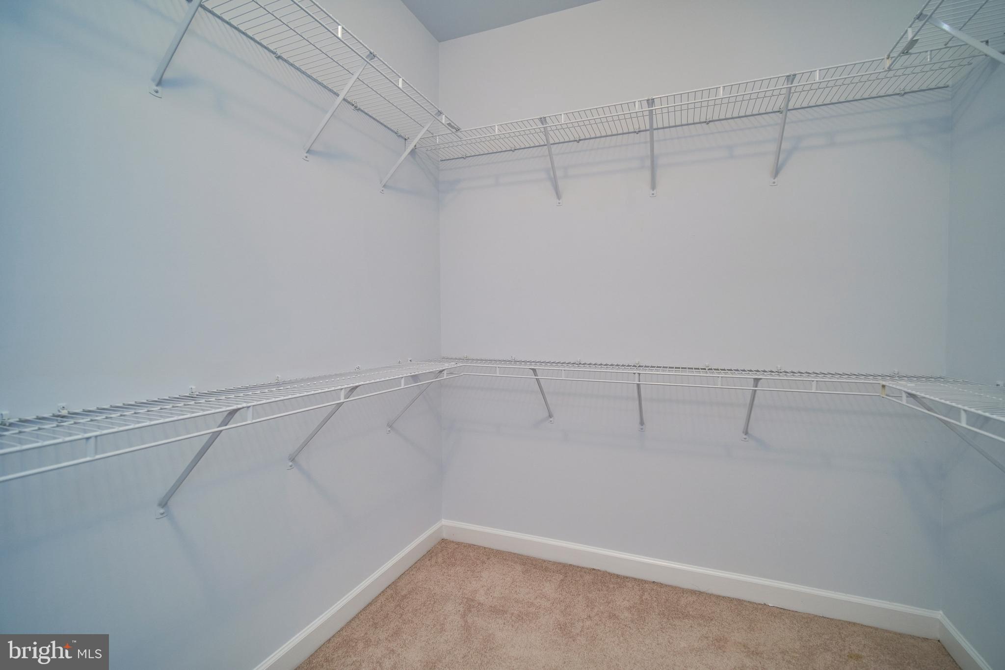 LANSDOWNE ON THE POTOMAC - Residential Lease