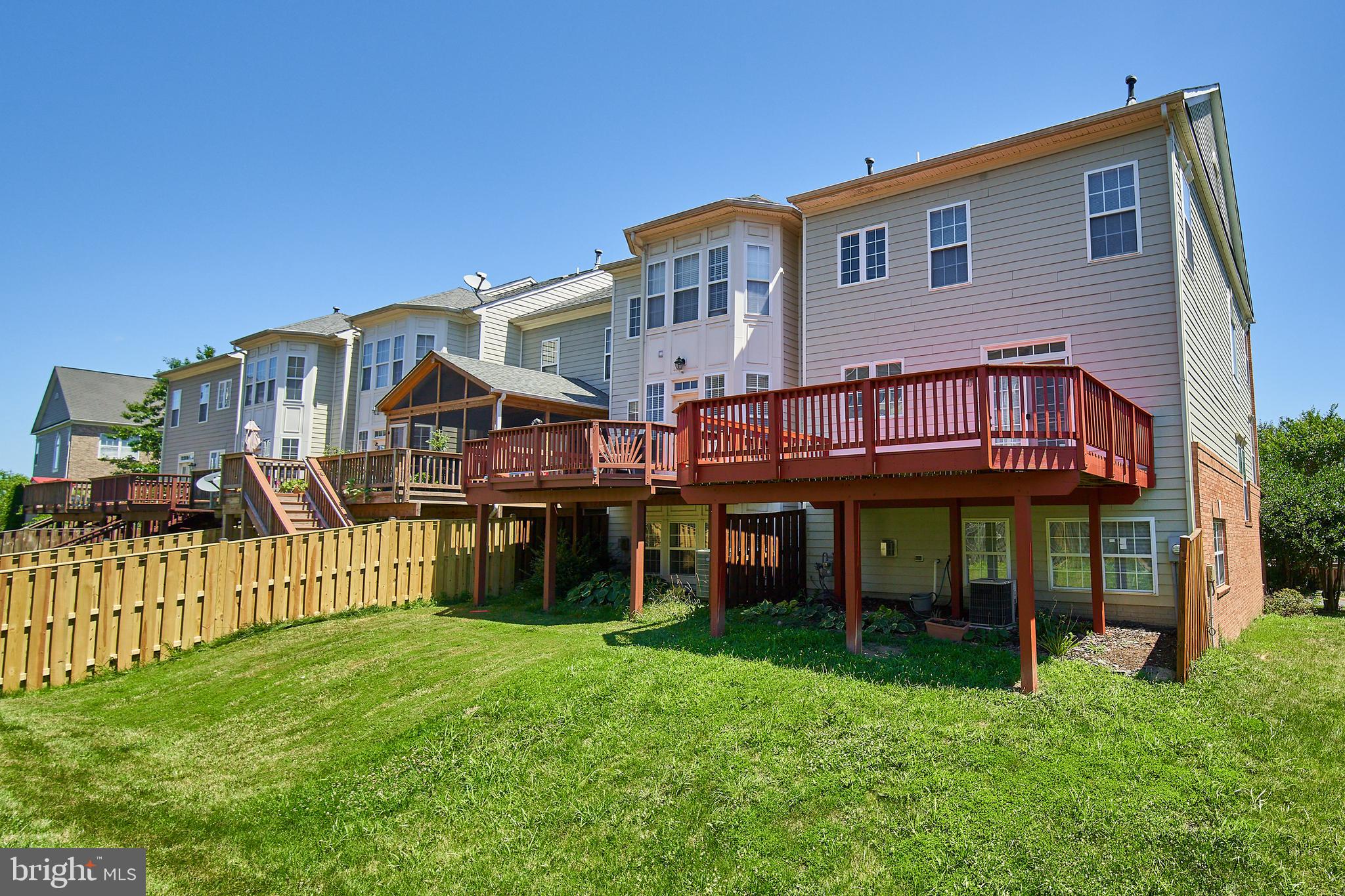 LANSDOWNE ON THE POTOMAC - Residential Lease