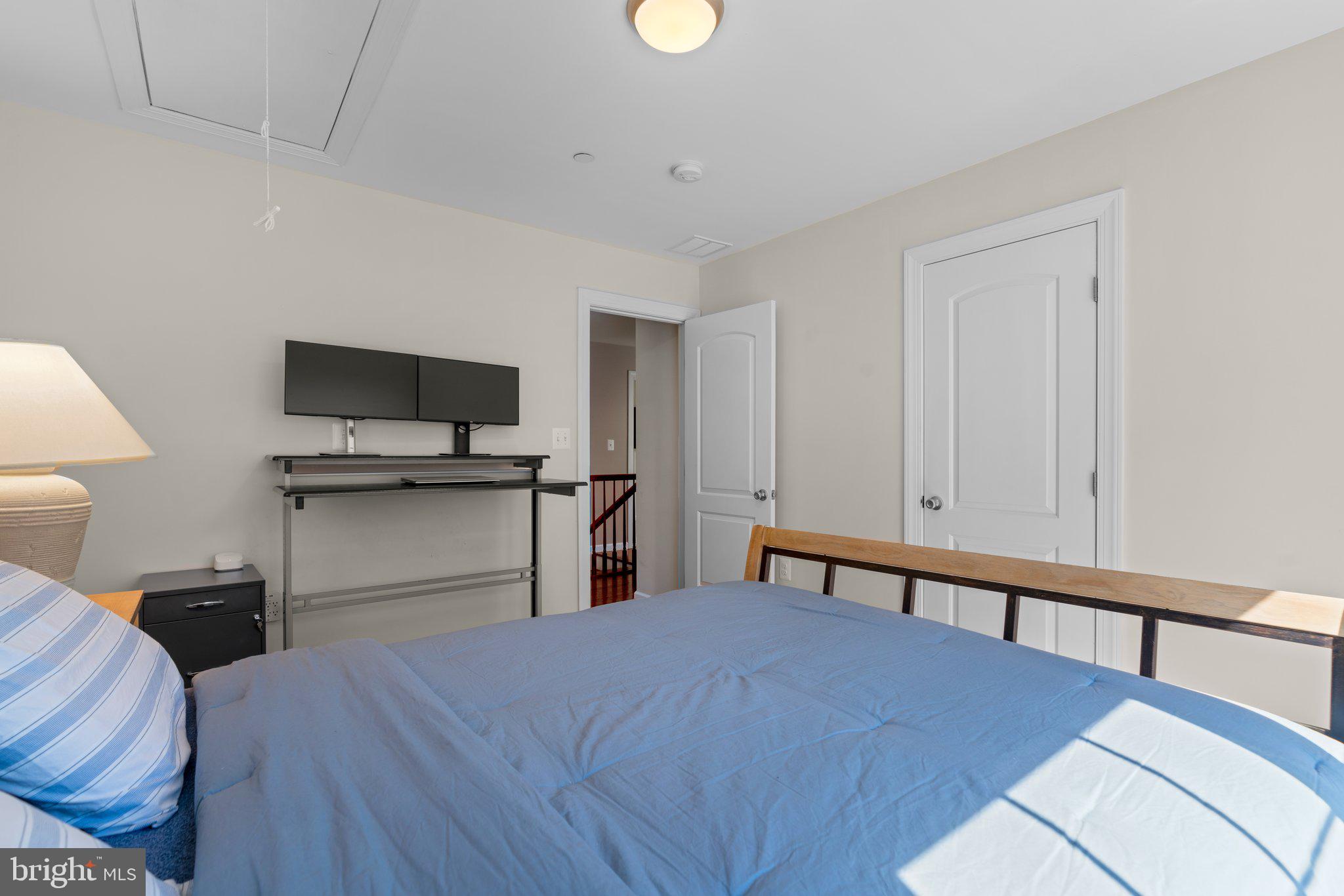 ROBINSON LANDING - Residential