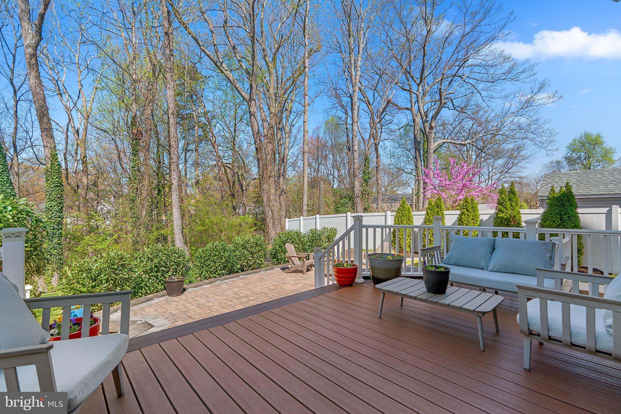 ROBINSON LANDING - Residential