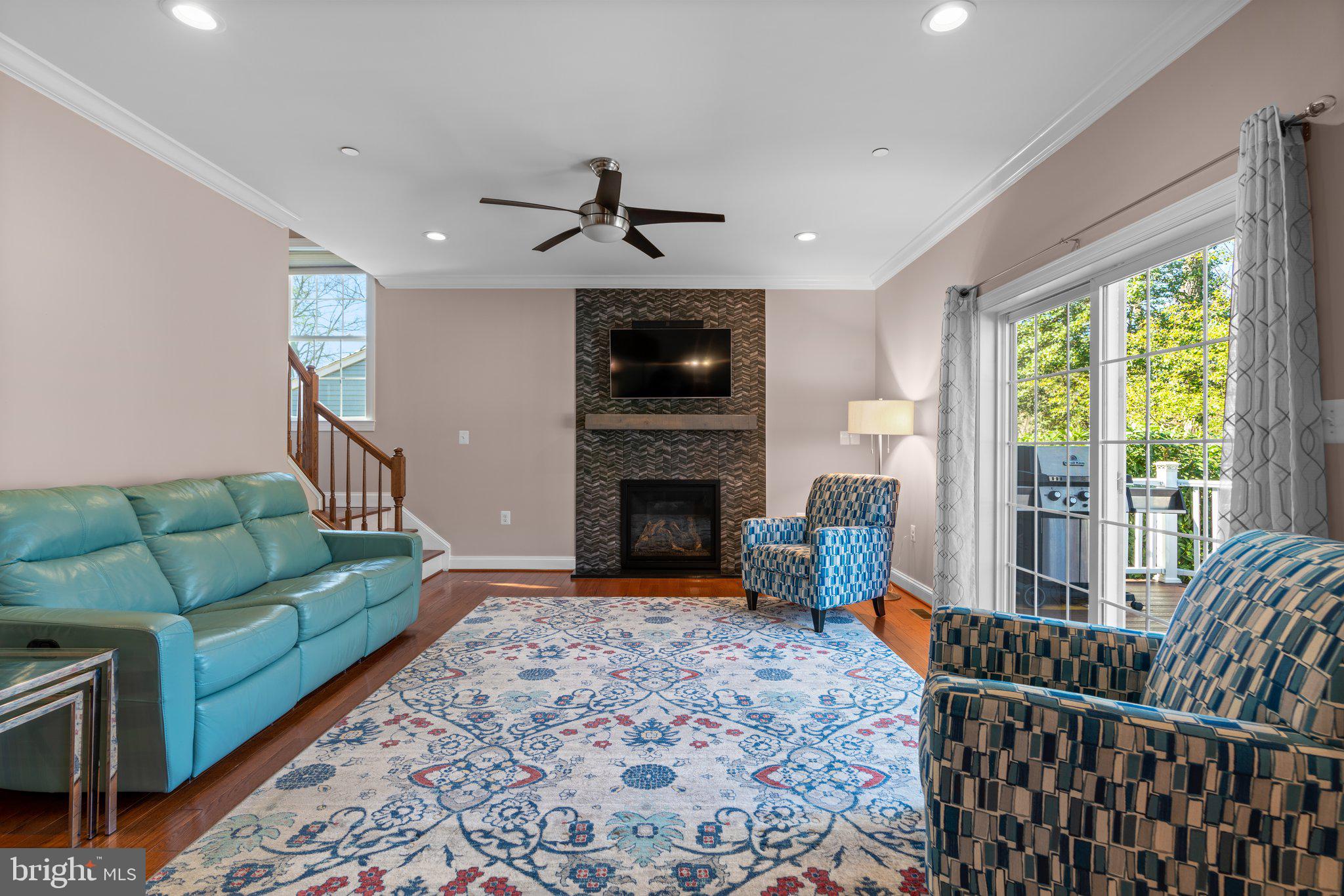 ROBINSON LANDING - Residential