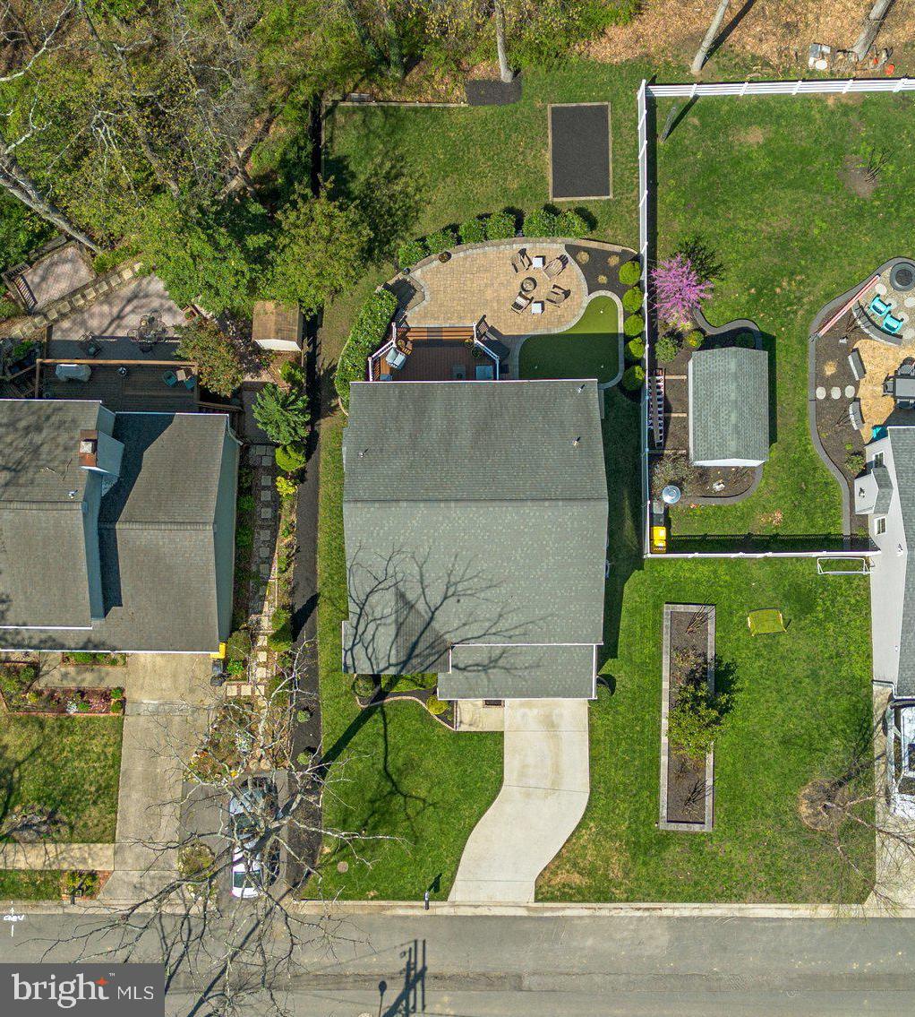 ROBINSON LANDING - Residential