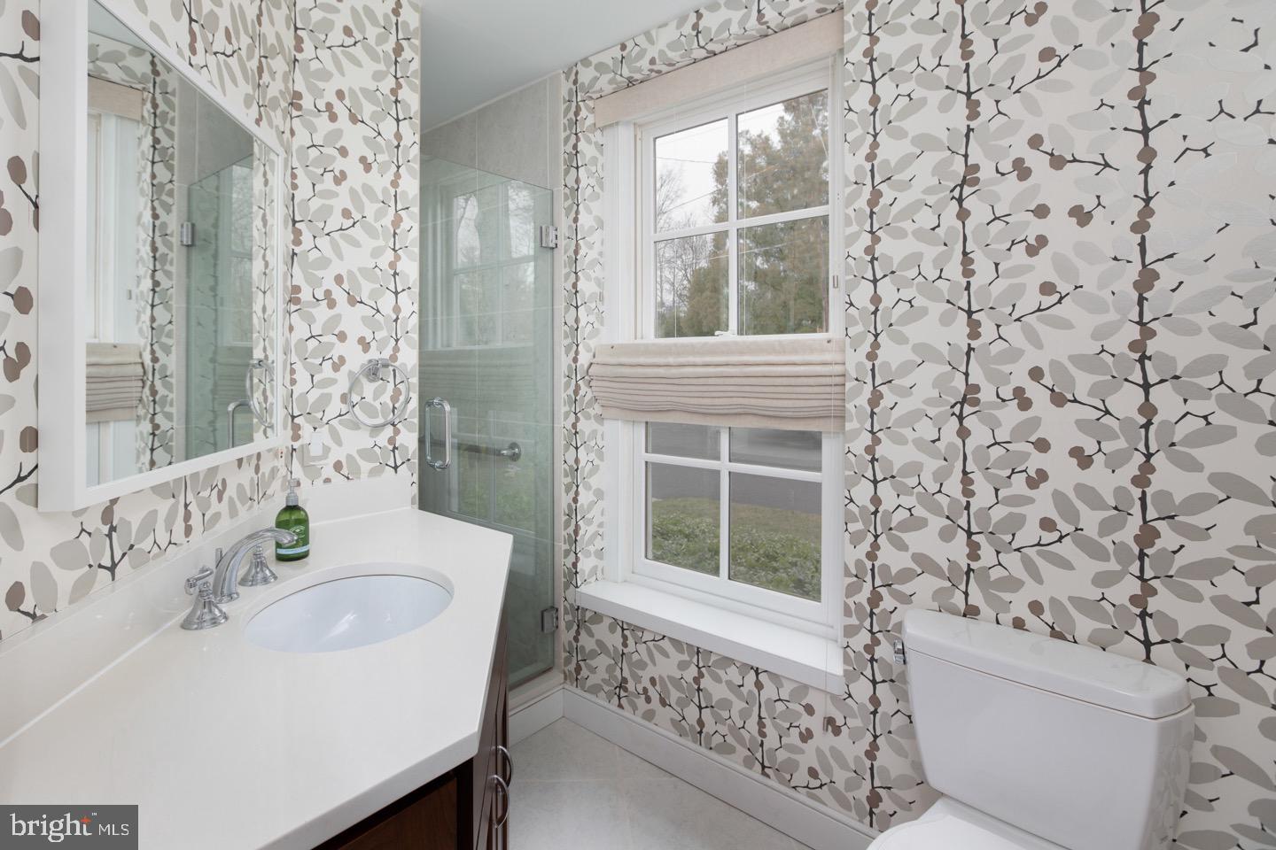 CHESTNUT HILL - Residential