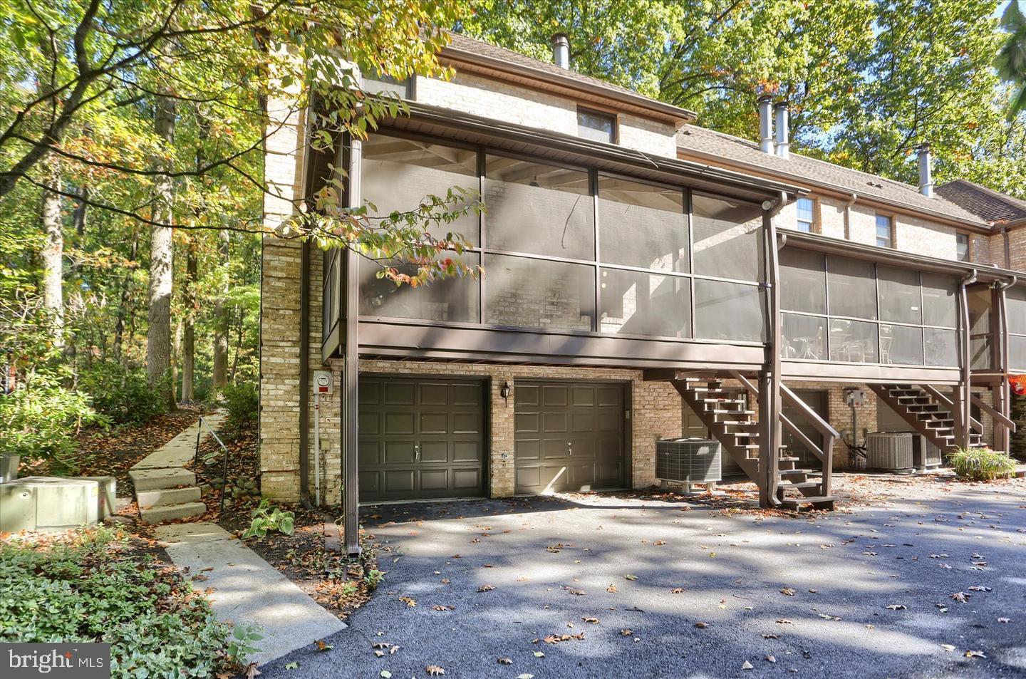 CHATEAUX OF HERSHEY - Residential