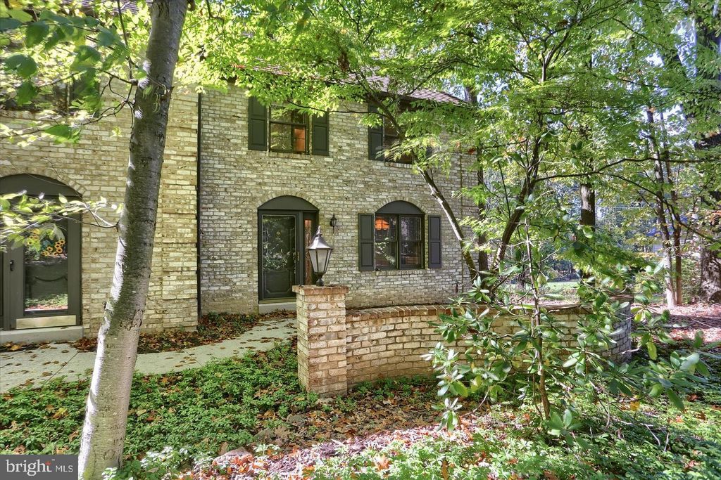 Photo of 1300 Sand Hill Road, HUMMELSTOWN, PA 17036 (MLS # PADA2044346)