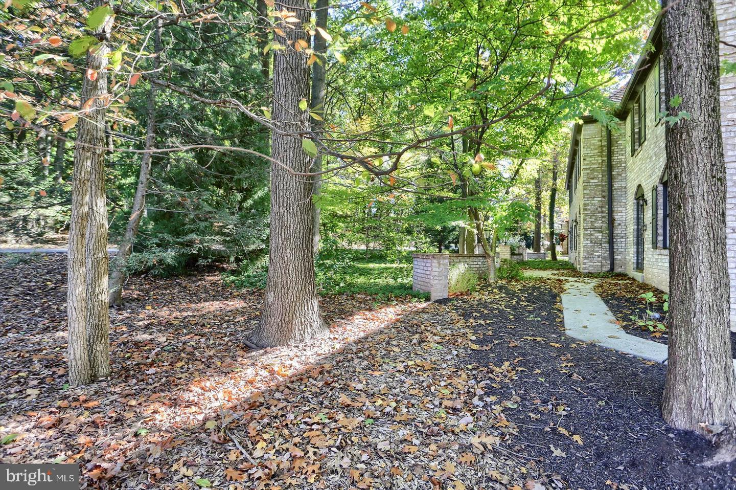 CHATEAUX OF HERSHEY - Residential