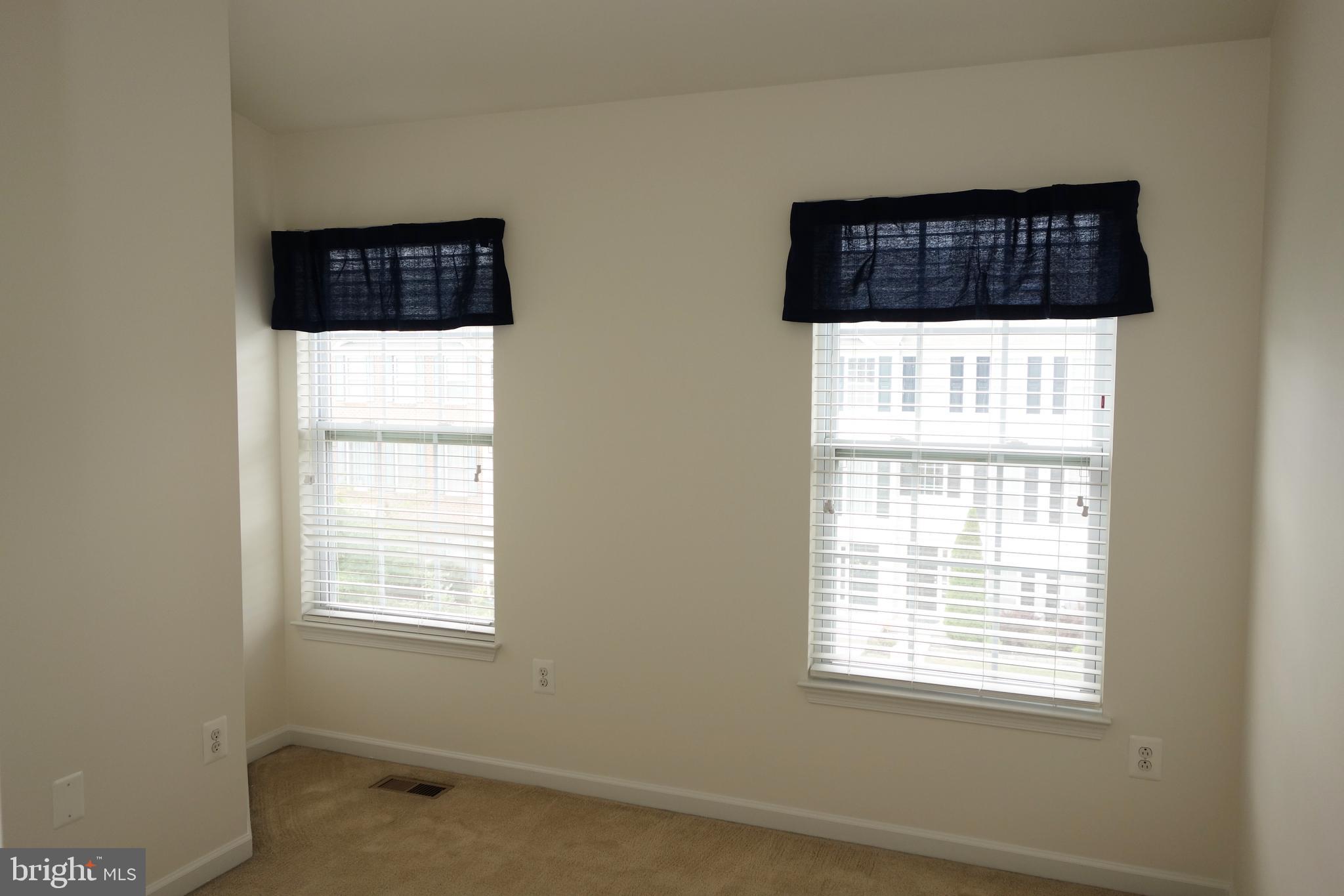 LAKES AT STANSBURY SHORE - Residential