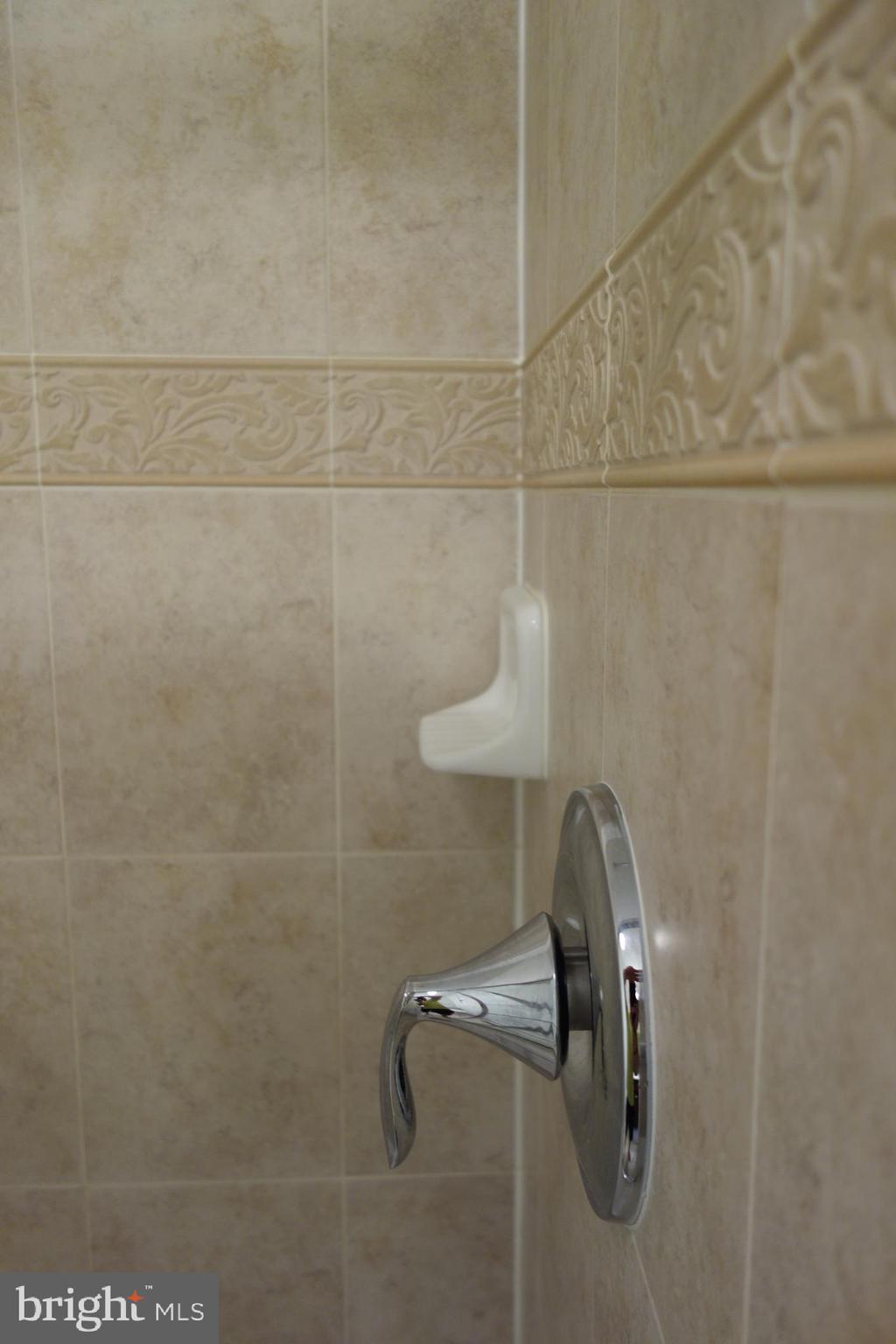 LAKES AT STANSBURY SHORE - Residential