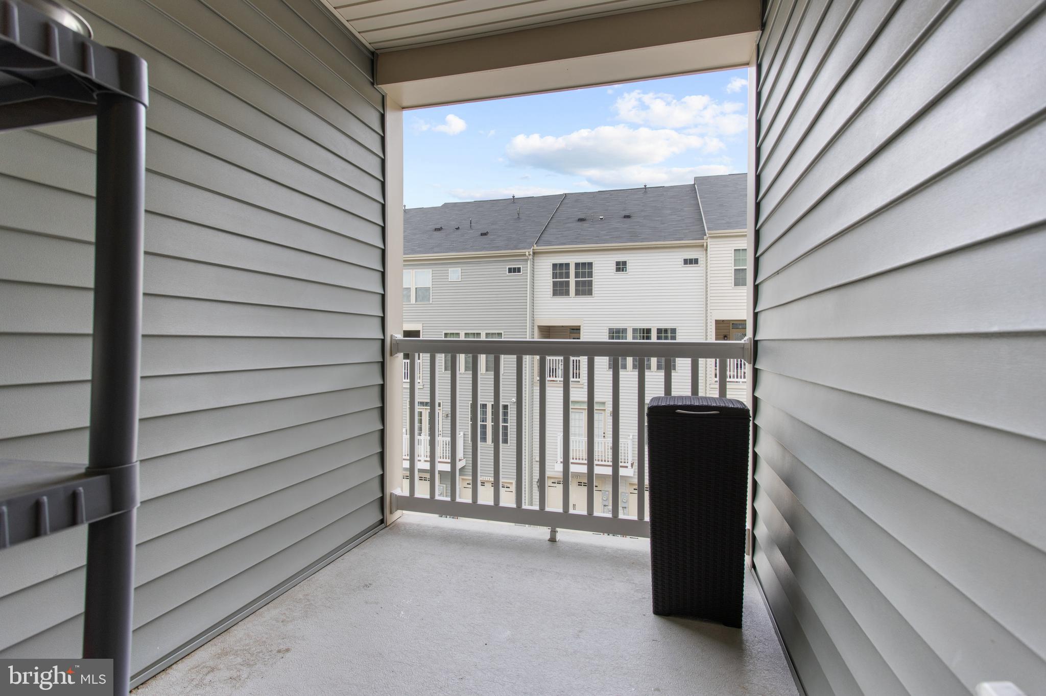 ORCHARD SQUARE - Residential