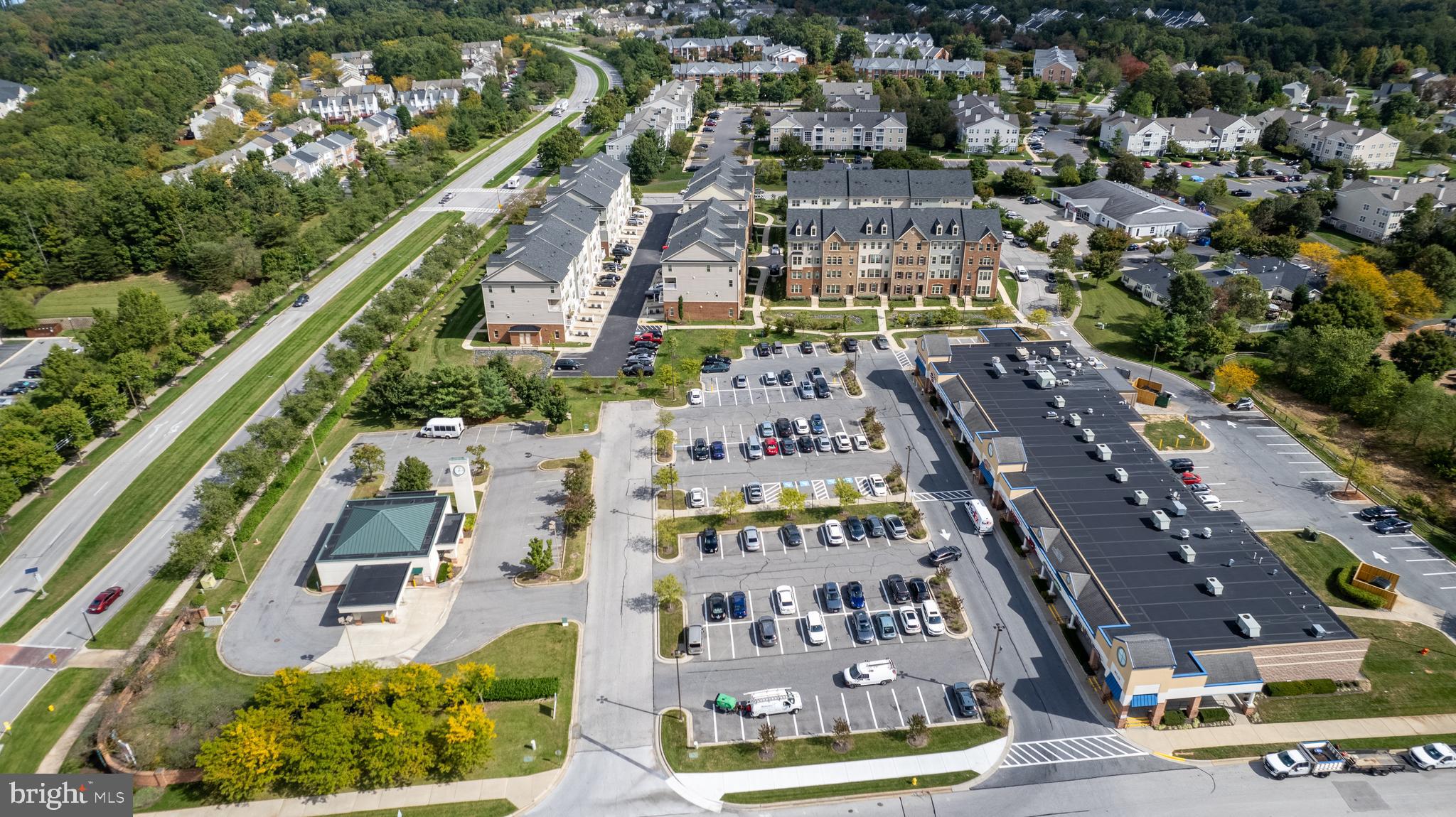 ORCHARD SQUARE - Residential