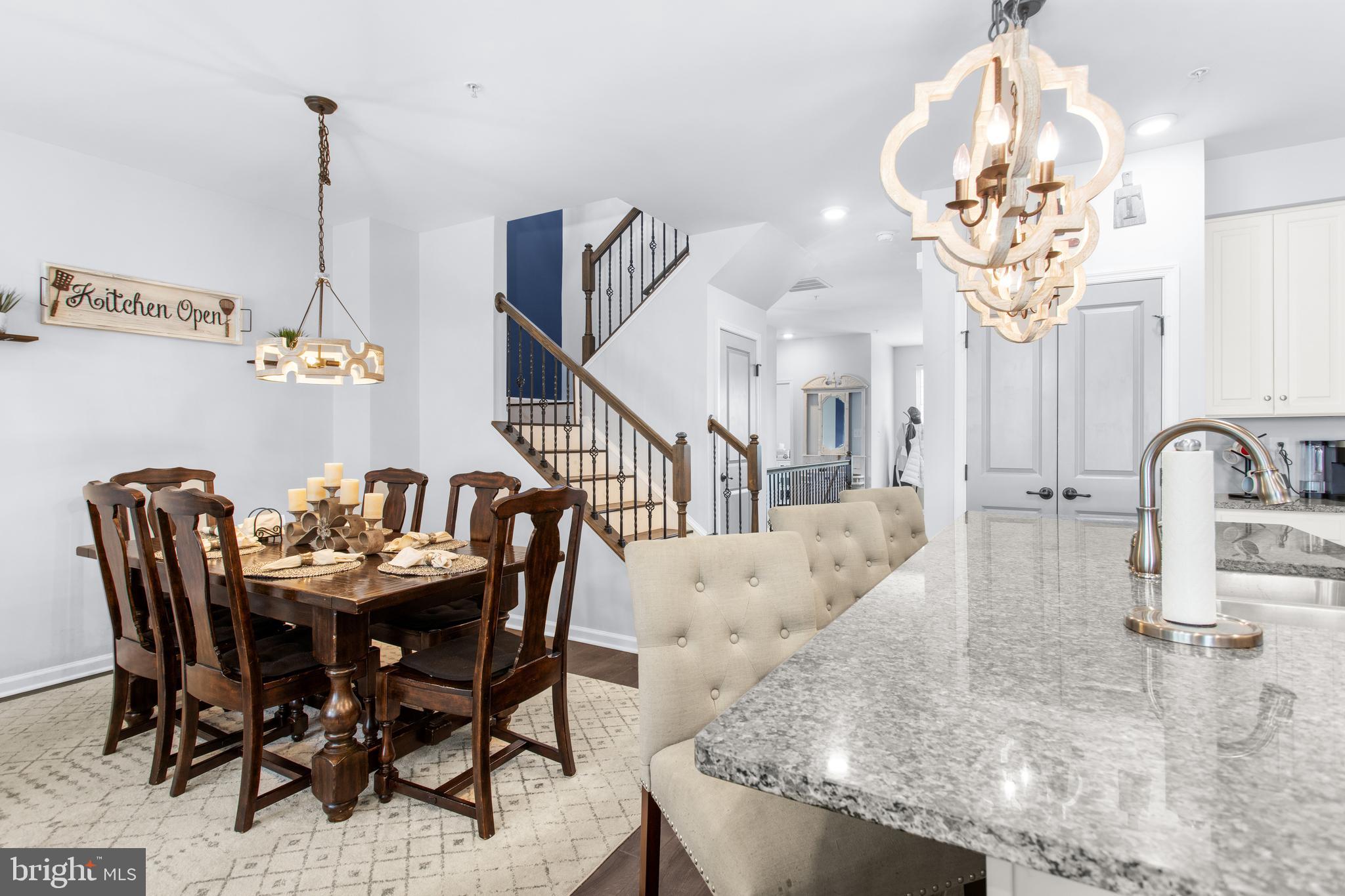 ORCHARD SQUARE - Residential