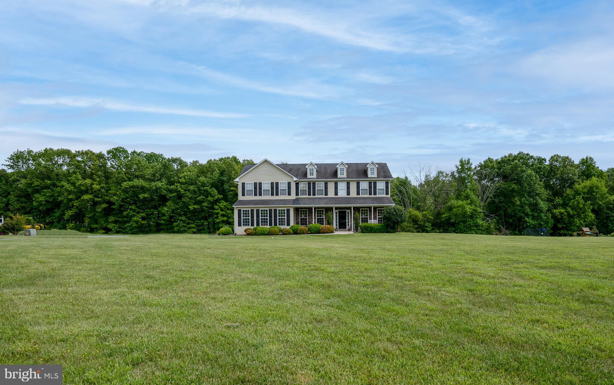 MEADOWLAND - Residential