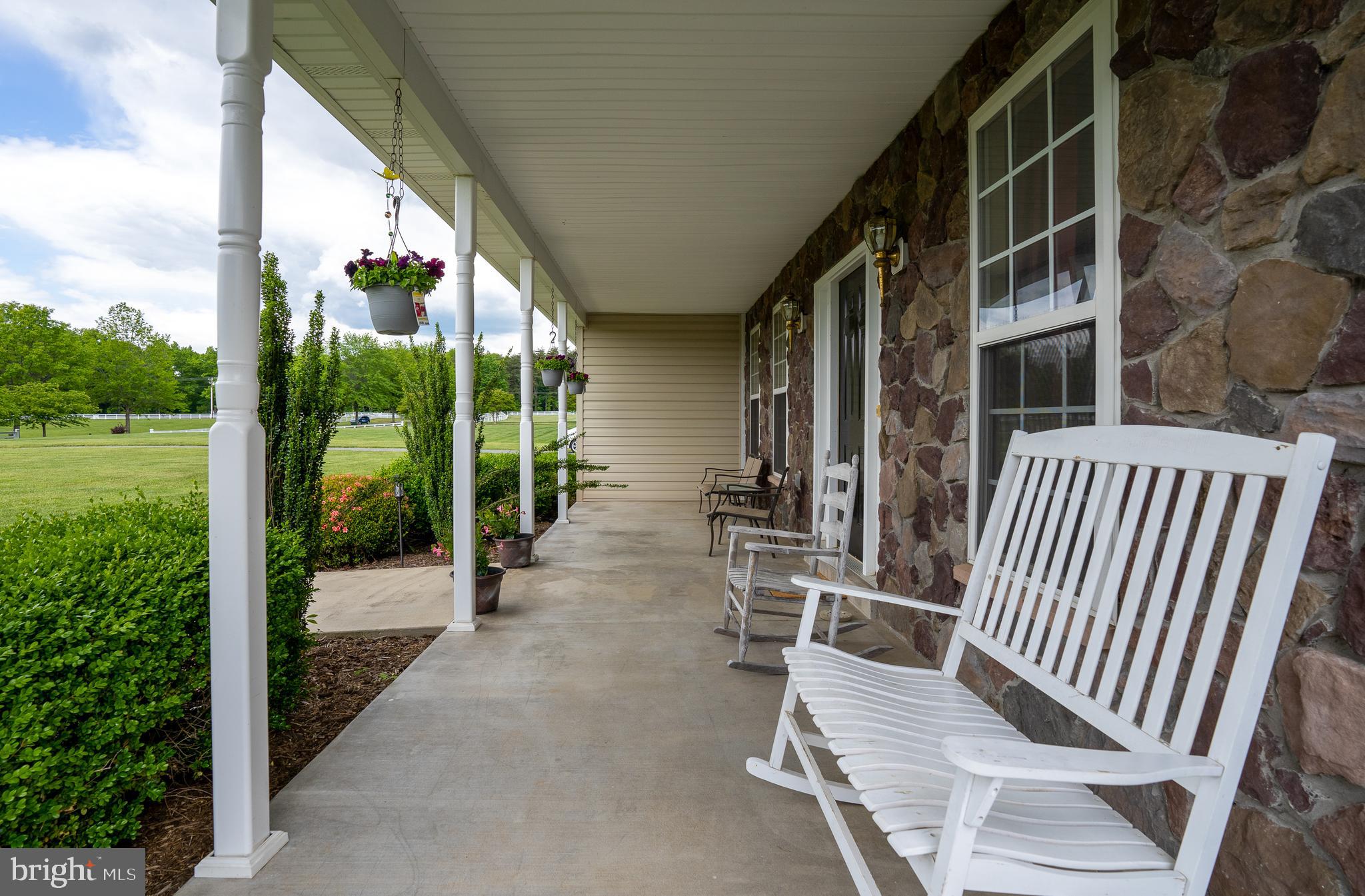 MEADOWLAND - Residential