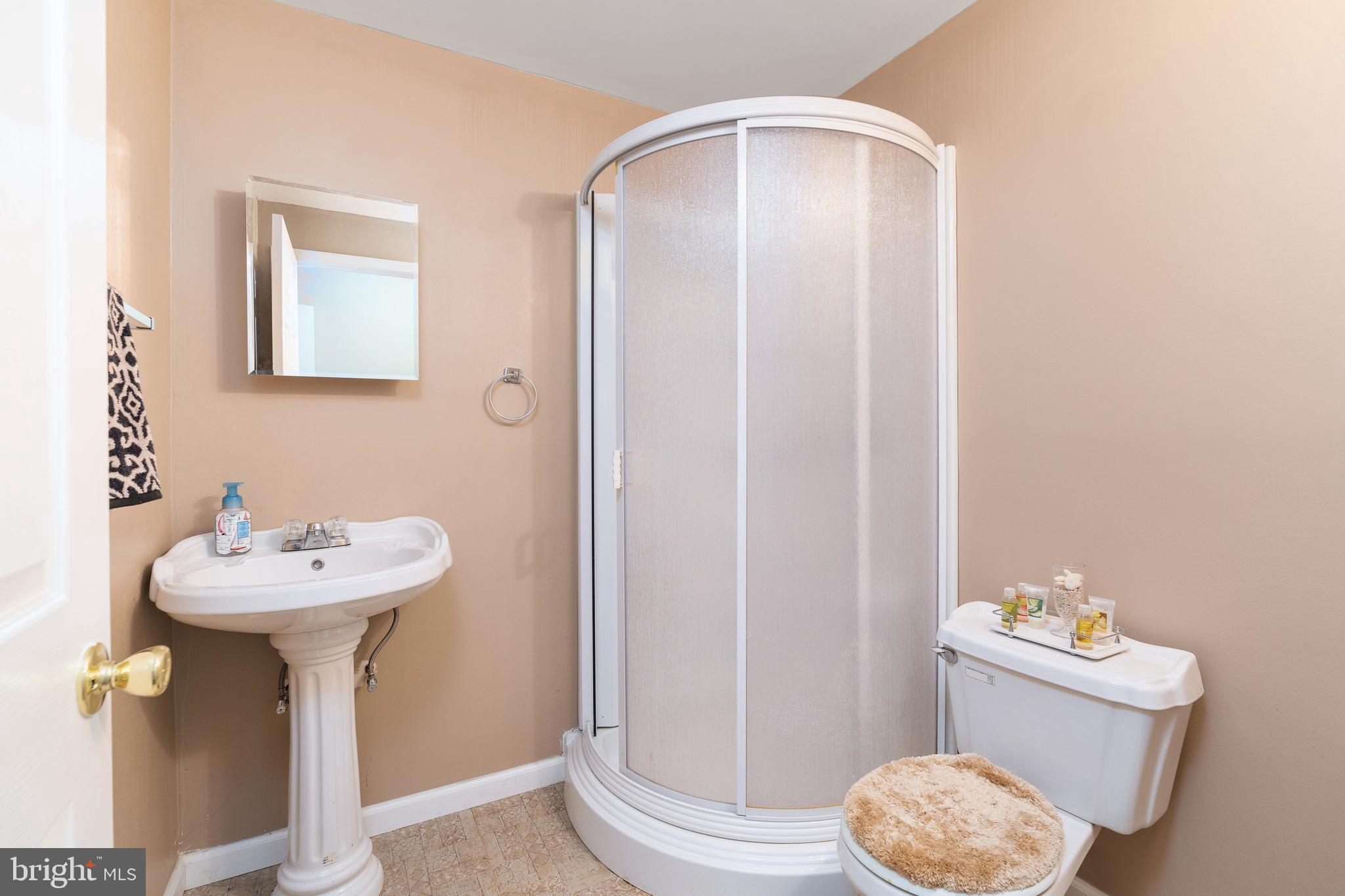 MEADOWLAND - Residential