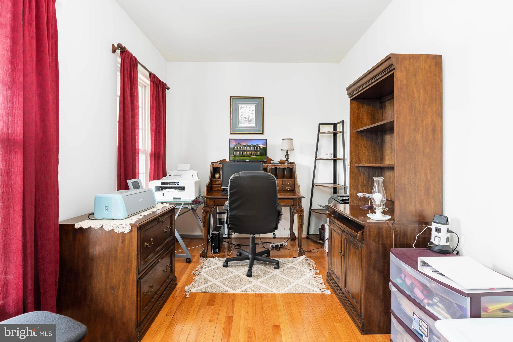 MEADOWLAND - Residential