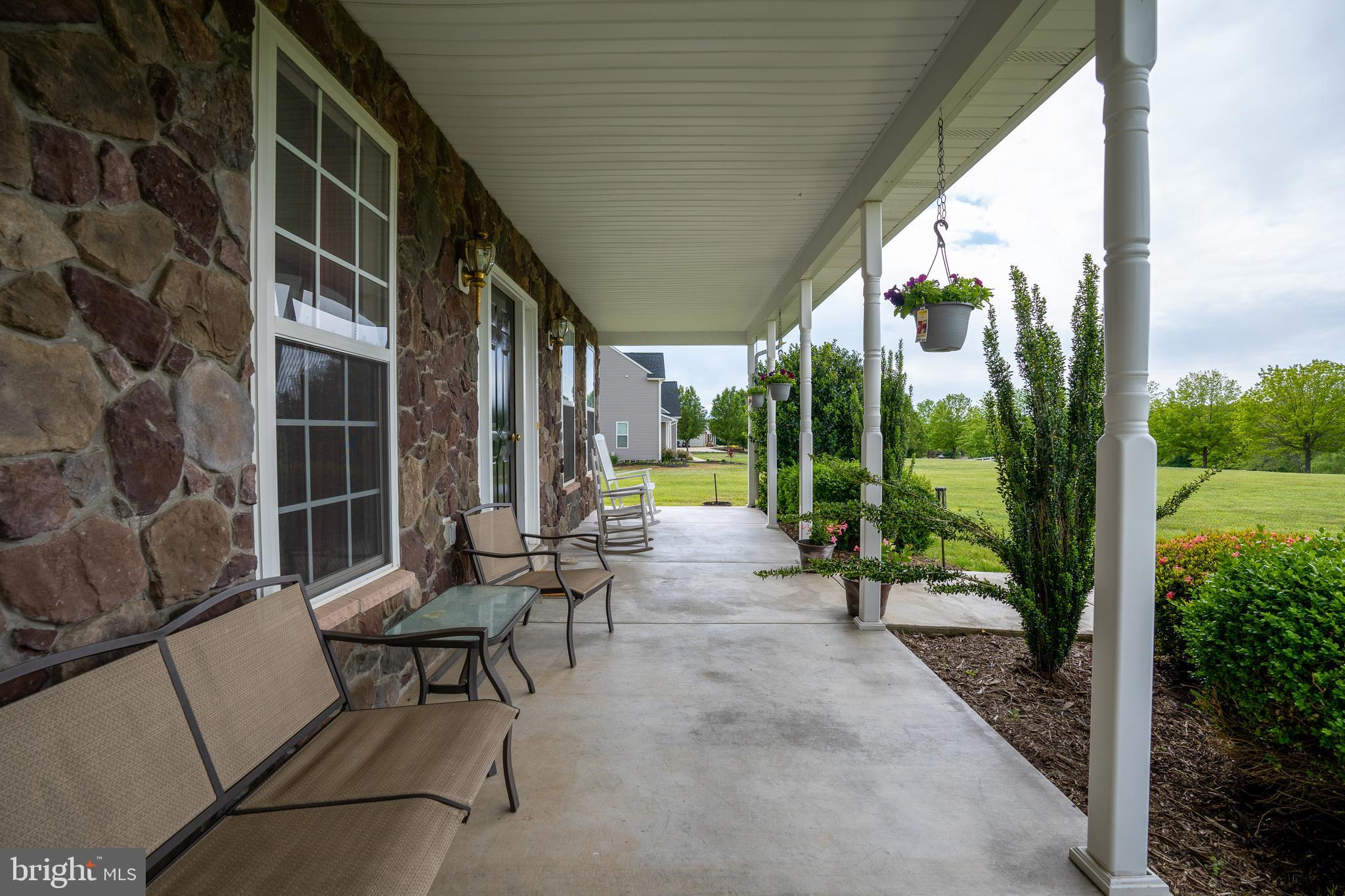 MEADOWLAND - Residential