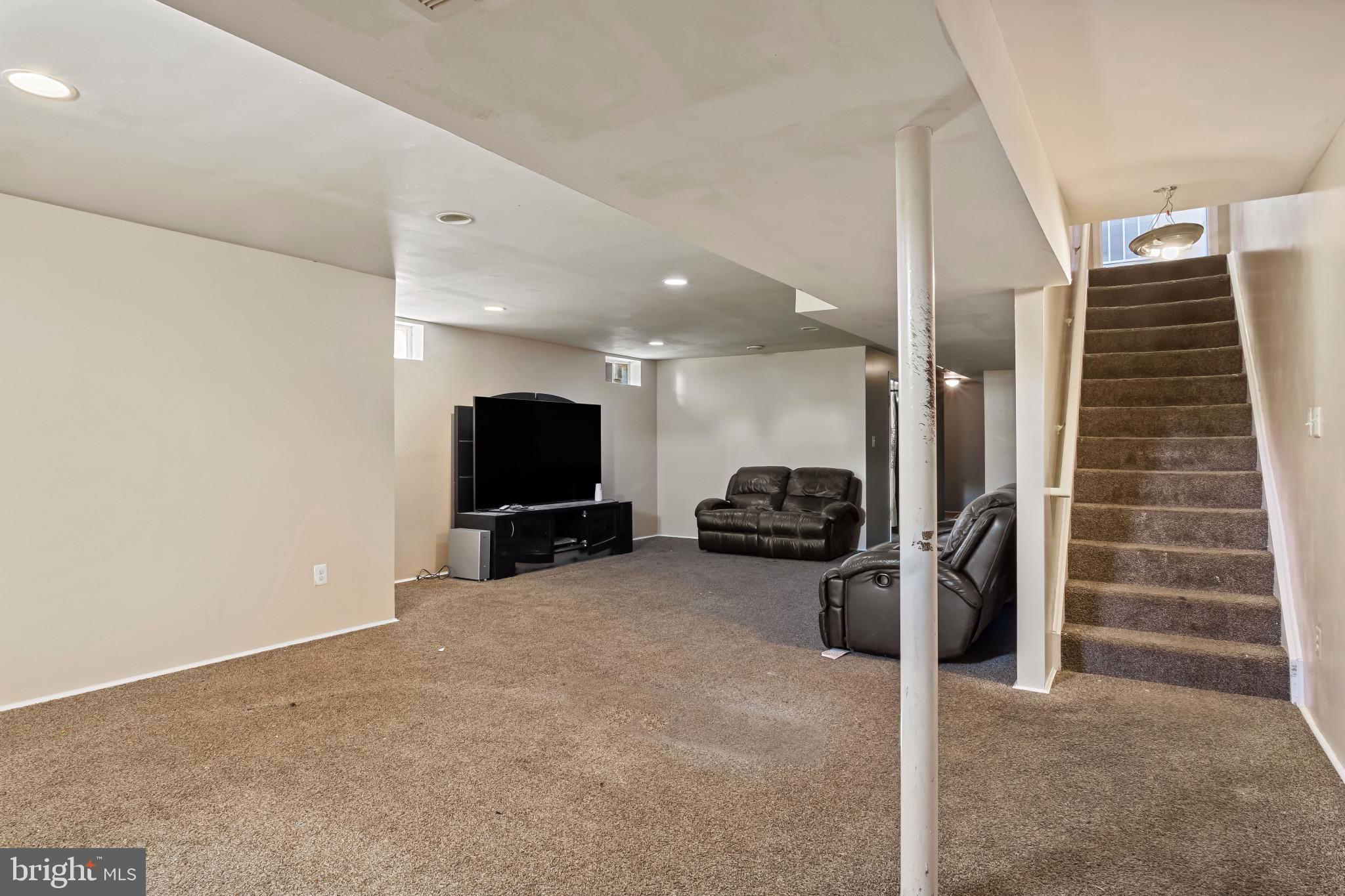 CEDAR BROOKE - Residential