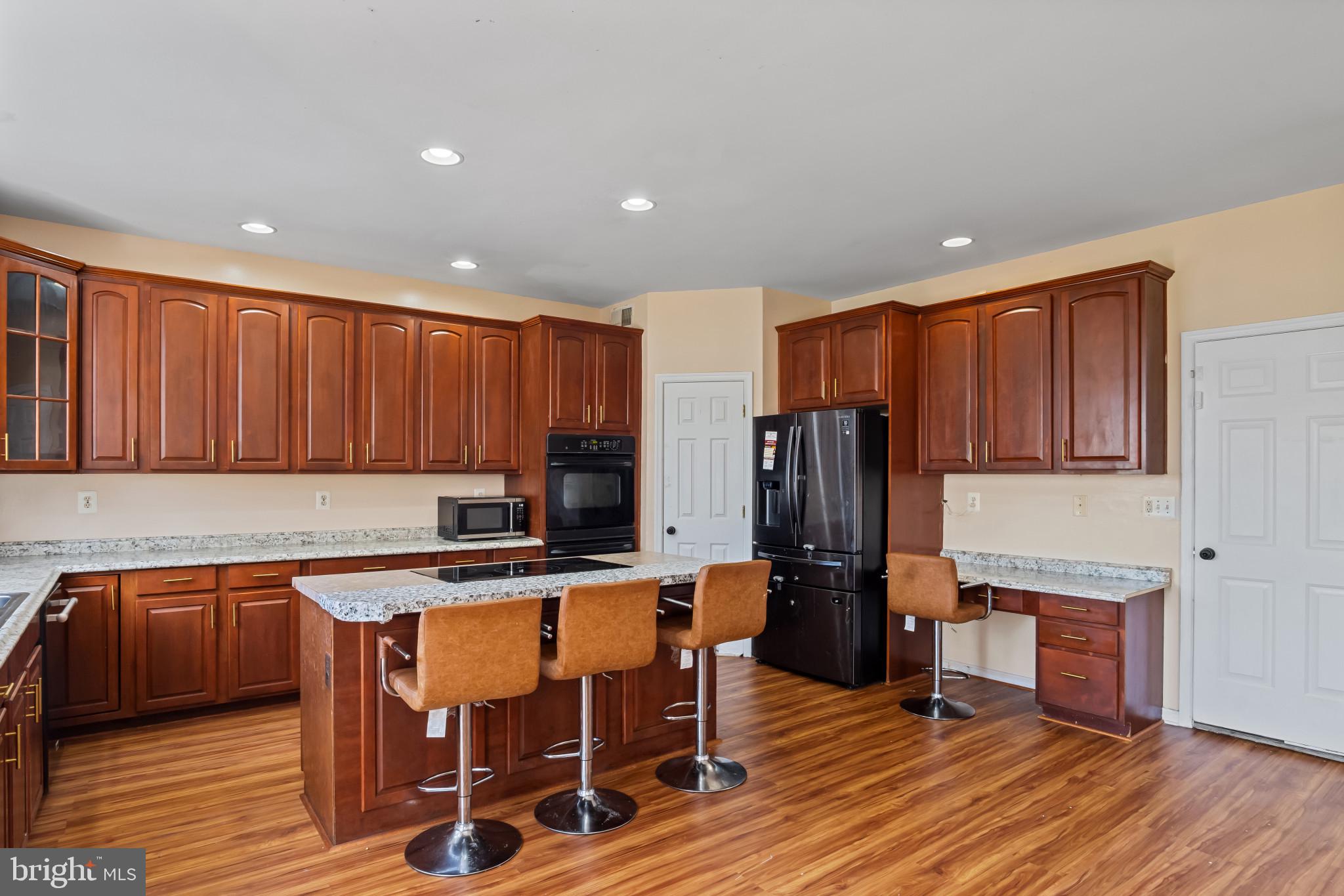 CEDAR BROOKE - Residential