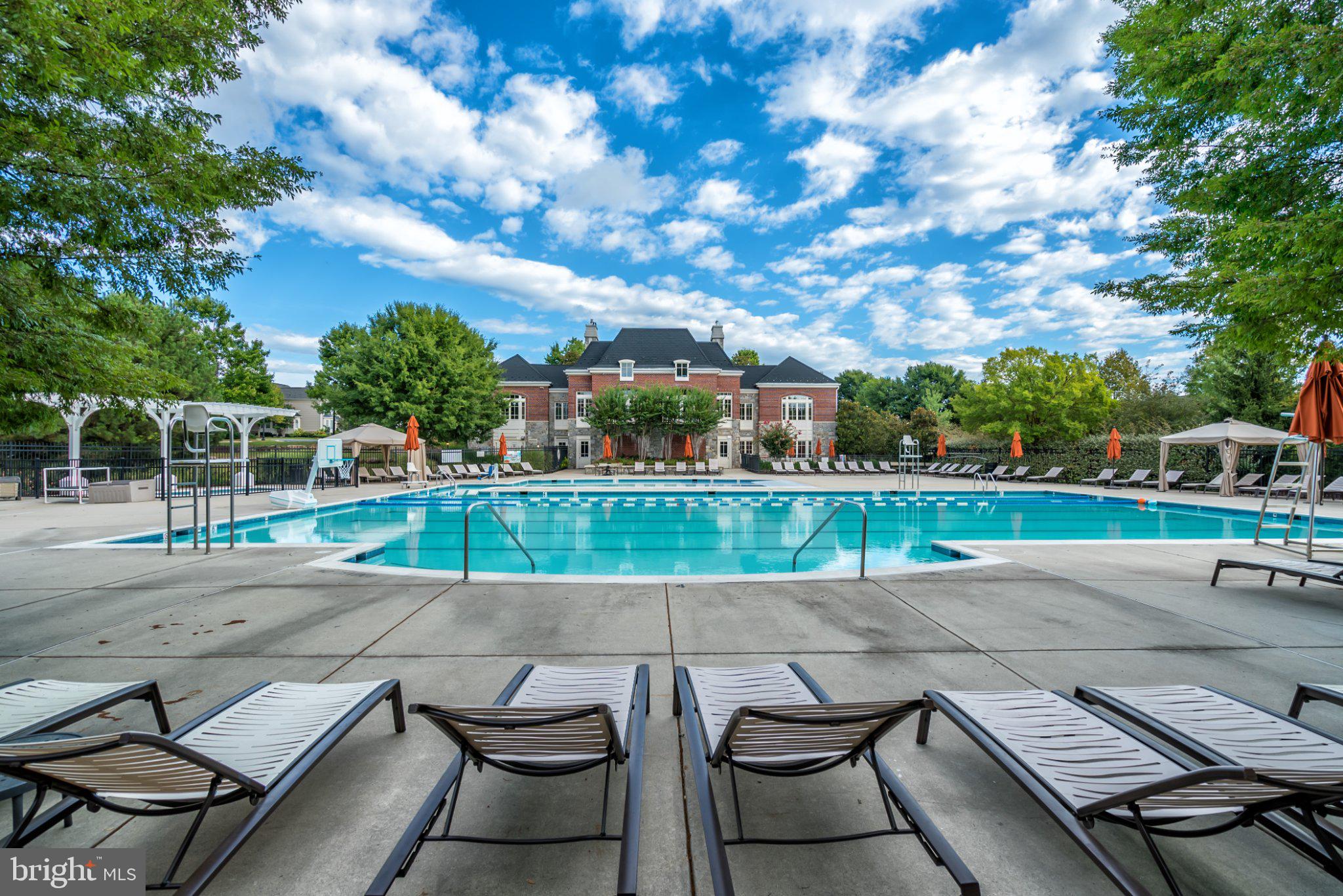 ASHBURN - Residential