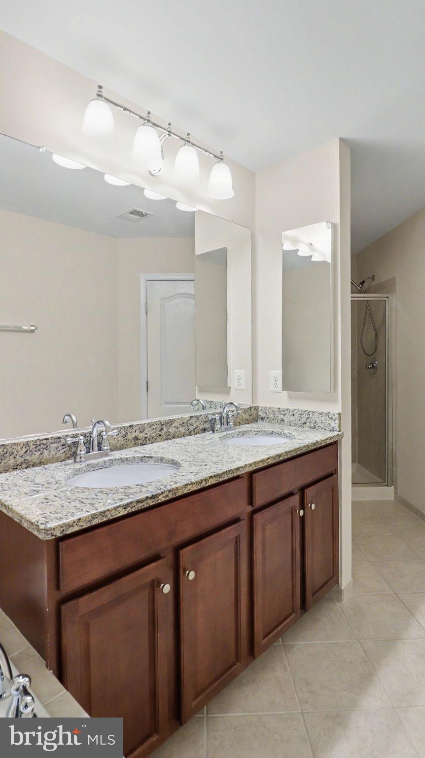 ASHBURN - Residential