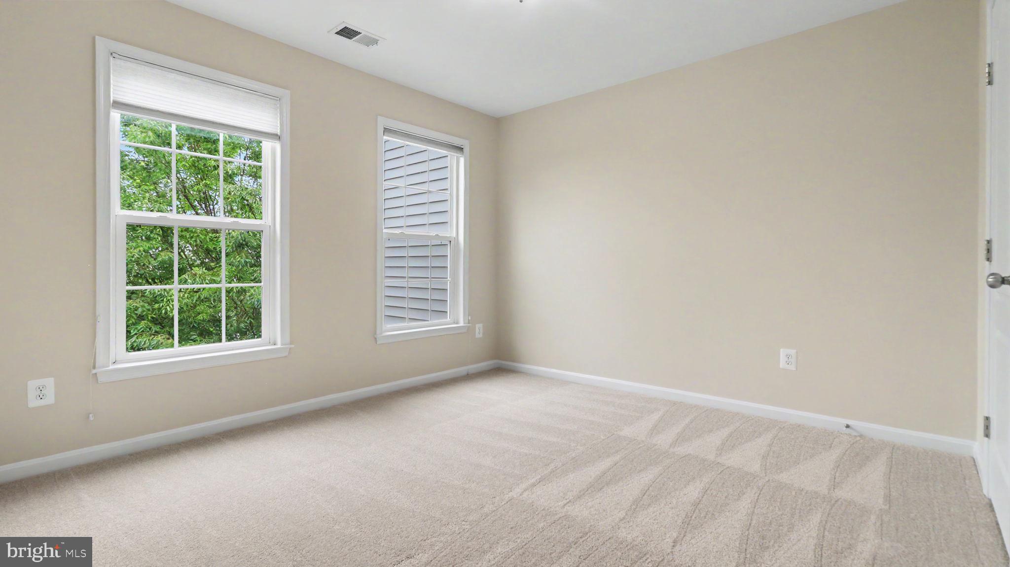 ASHBURN - Residential