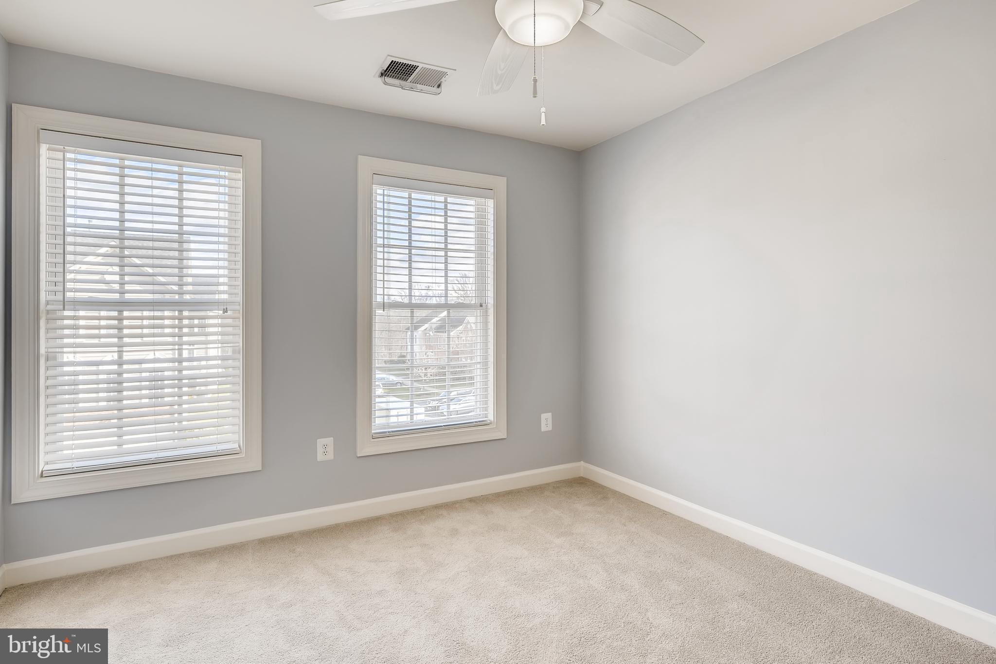 VILLAGES OF DORCHESTER - Residential Lease