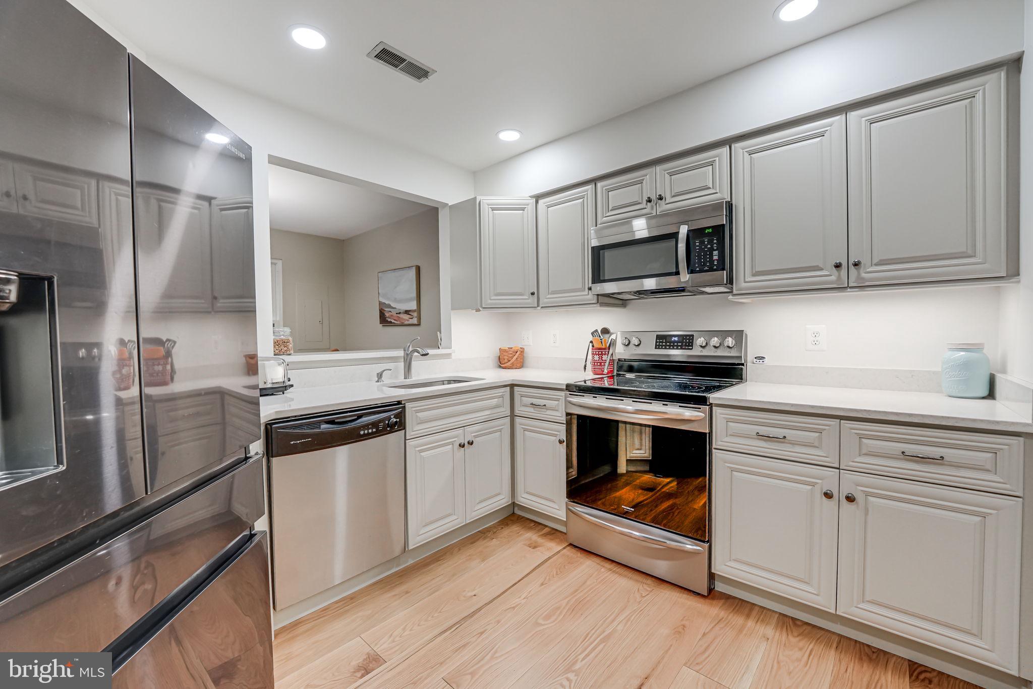 BURKE CENTRE CONSERVANCY - Residential