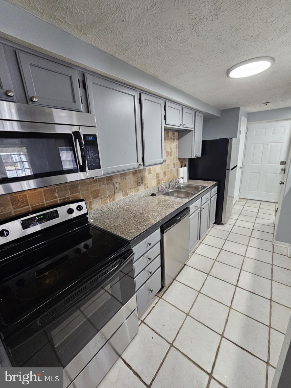 1302 CLOVER VALLEY WAY A 1302 A