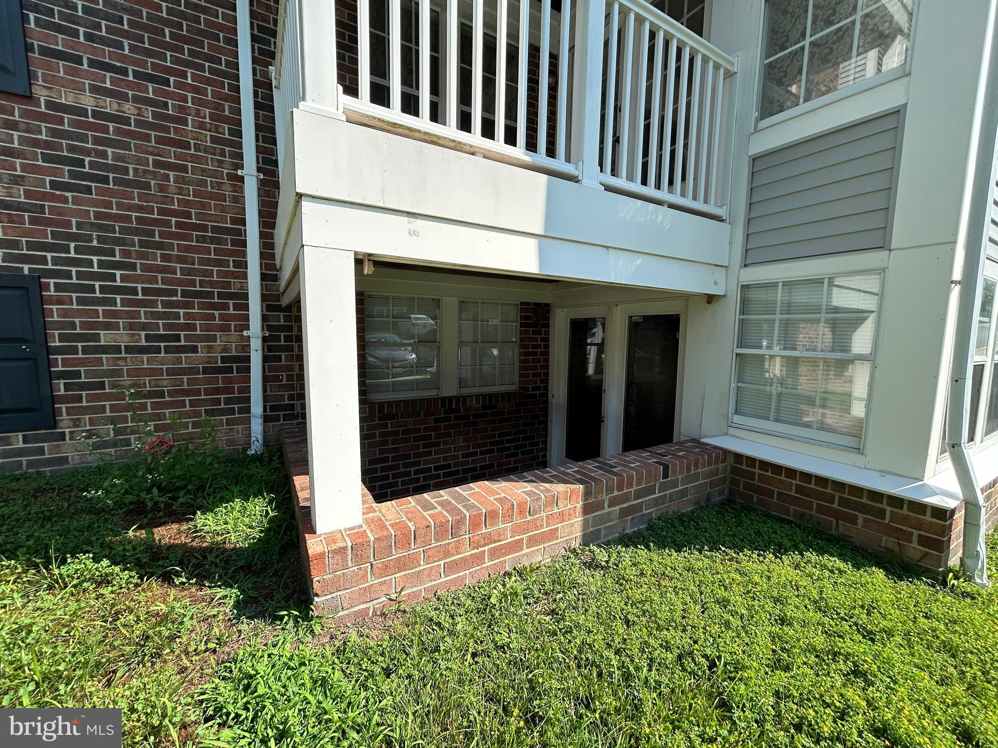 1302 CLOVER VALLEY WAY A