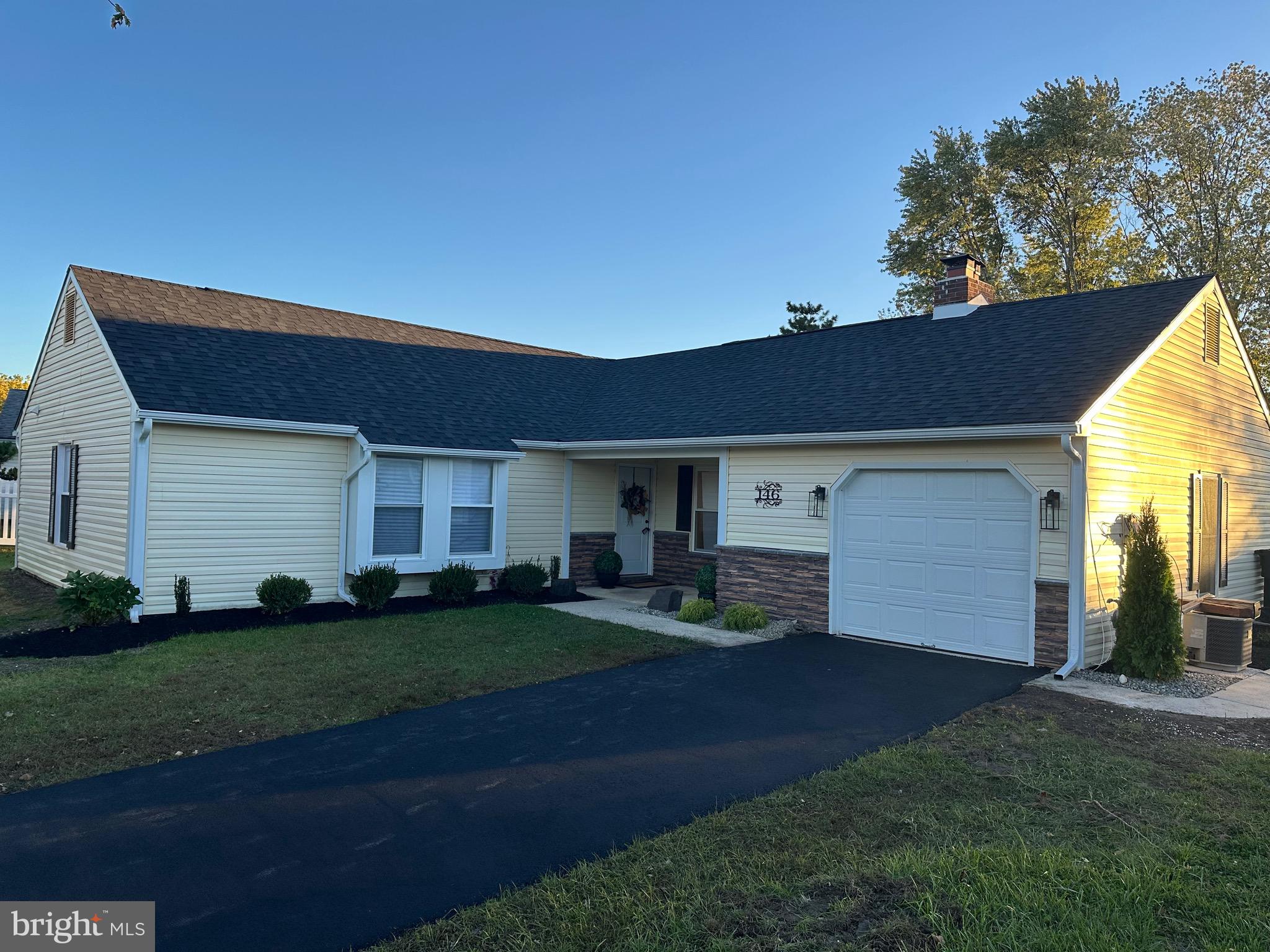 146 ARBOR MEADOW DRIVE