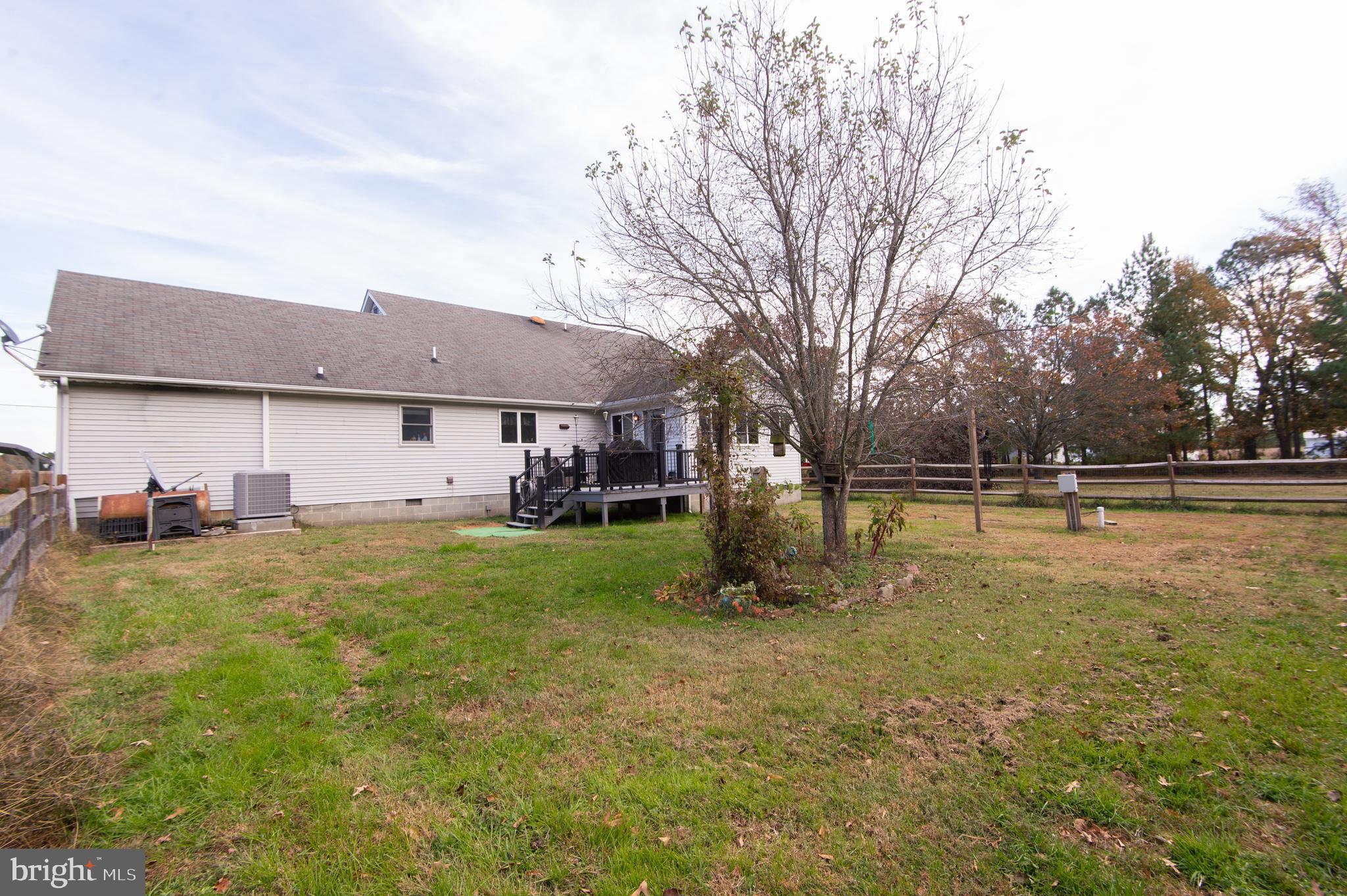 NECK DISTRICT/HUDSON - Residential