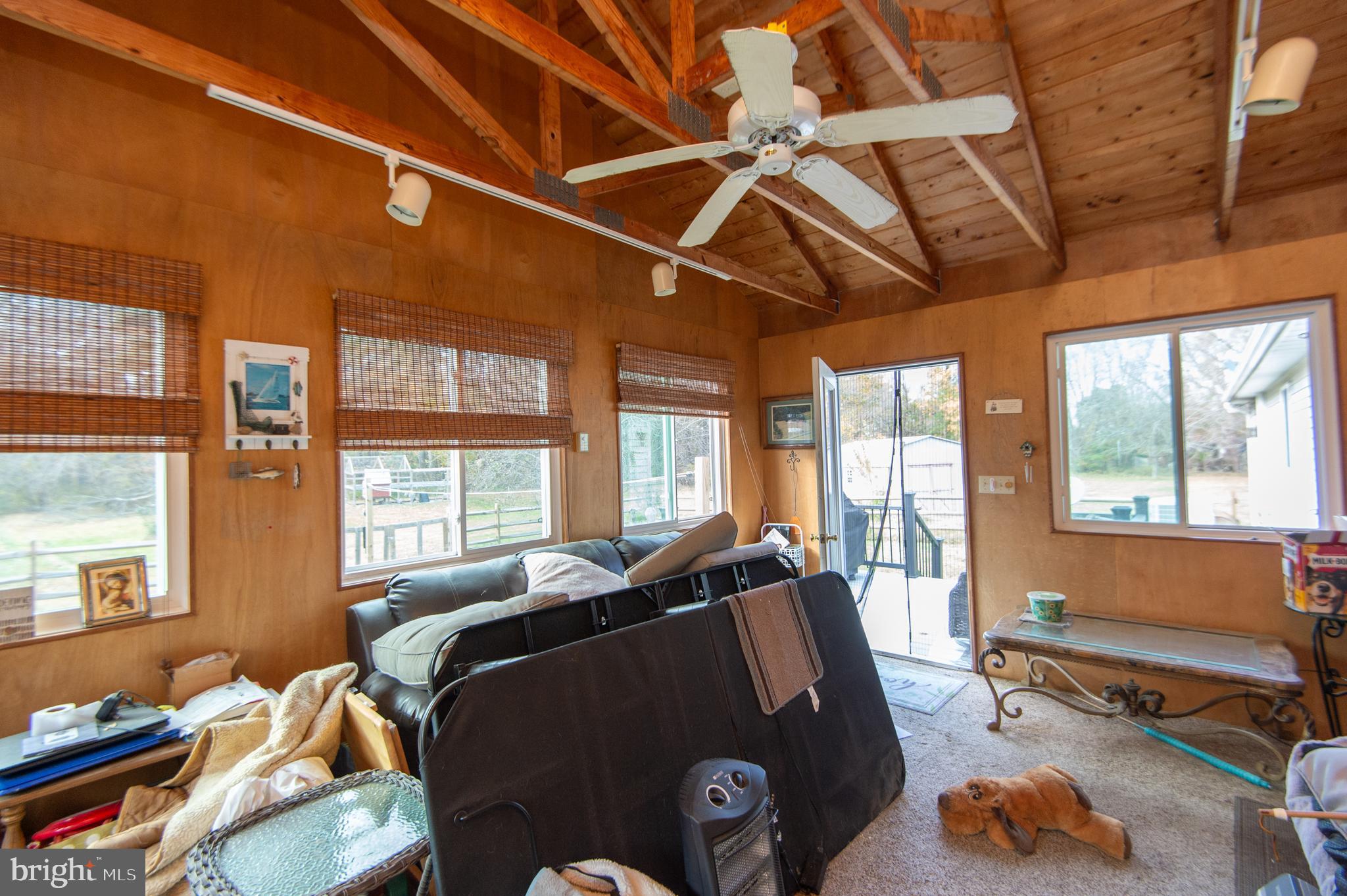 NECK DISTRICT/HUDSON - Residential