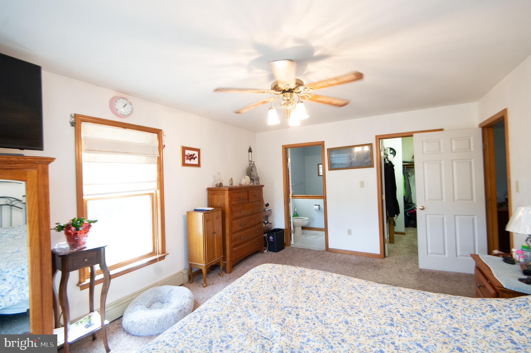 NECK DISTRICT/HUDSON - Residential